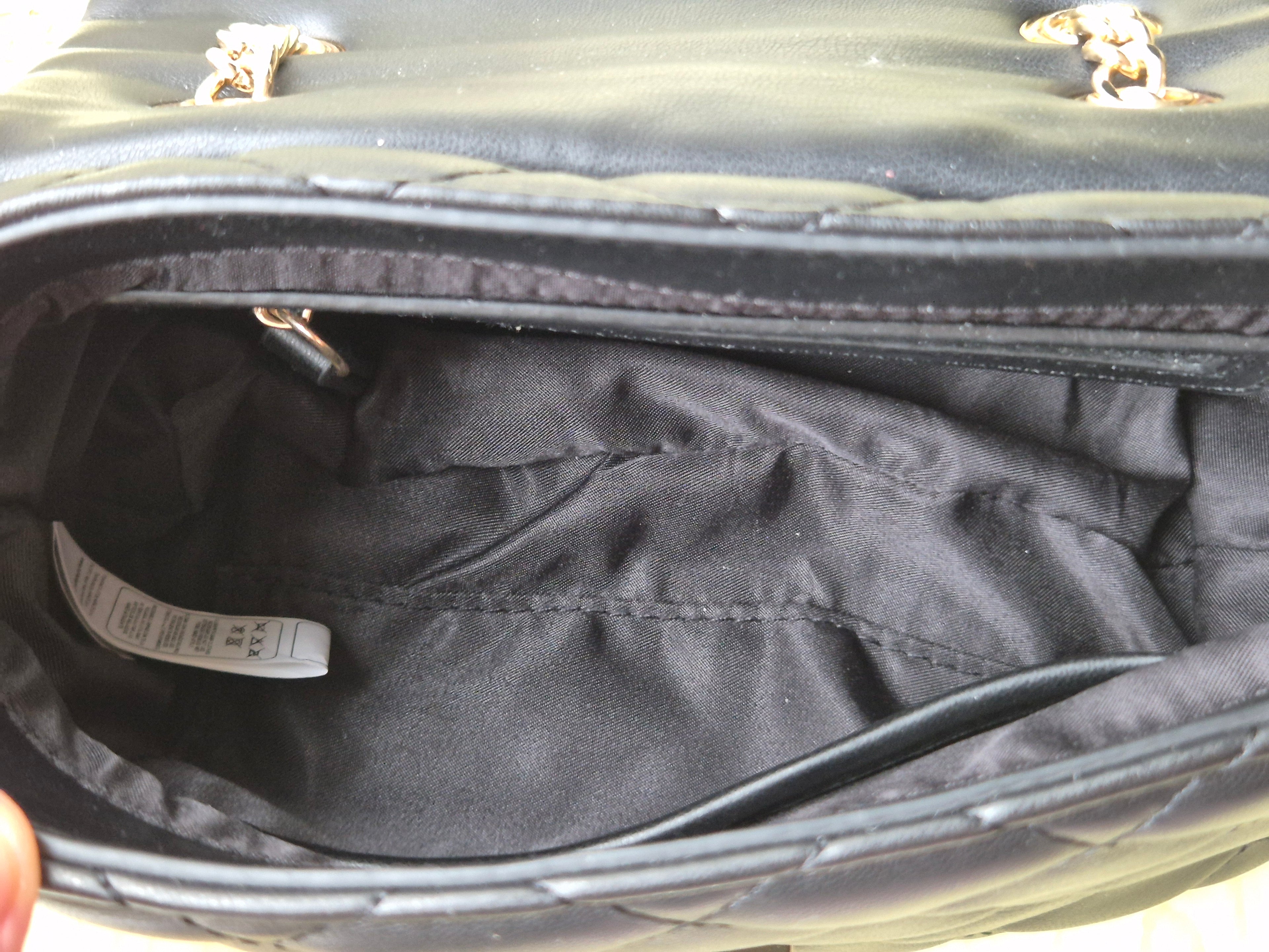 Valentino Bags „Ocarina Mini“ Schultertasche, schwarz, wie neu, 20x14x8 cm