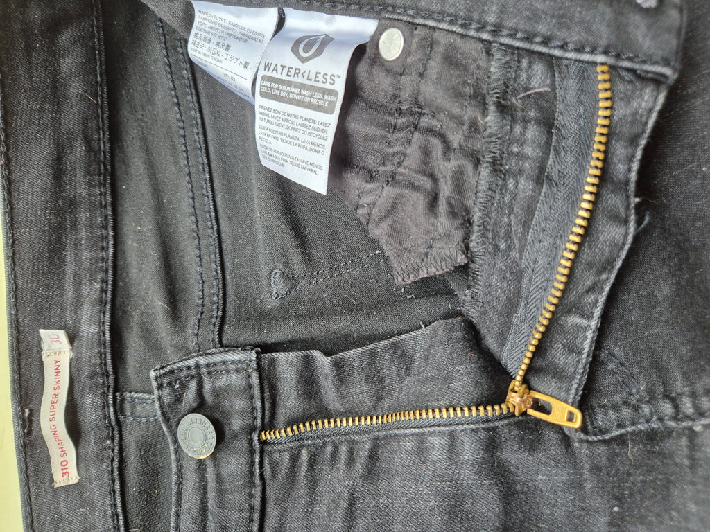 Levi’s 311 Shaping Super Skinny Jeans | Schwarz | Gr. 36 | Damen | Gut
