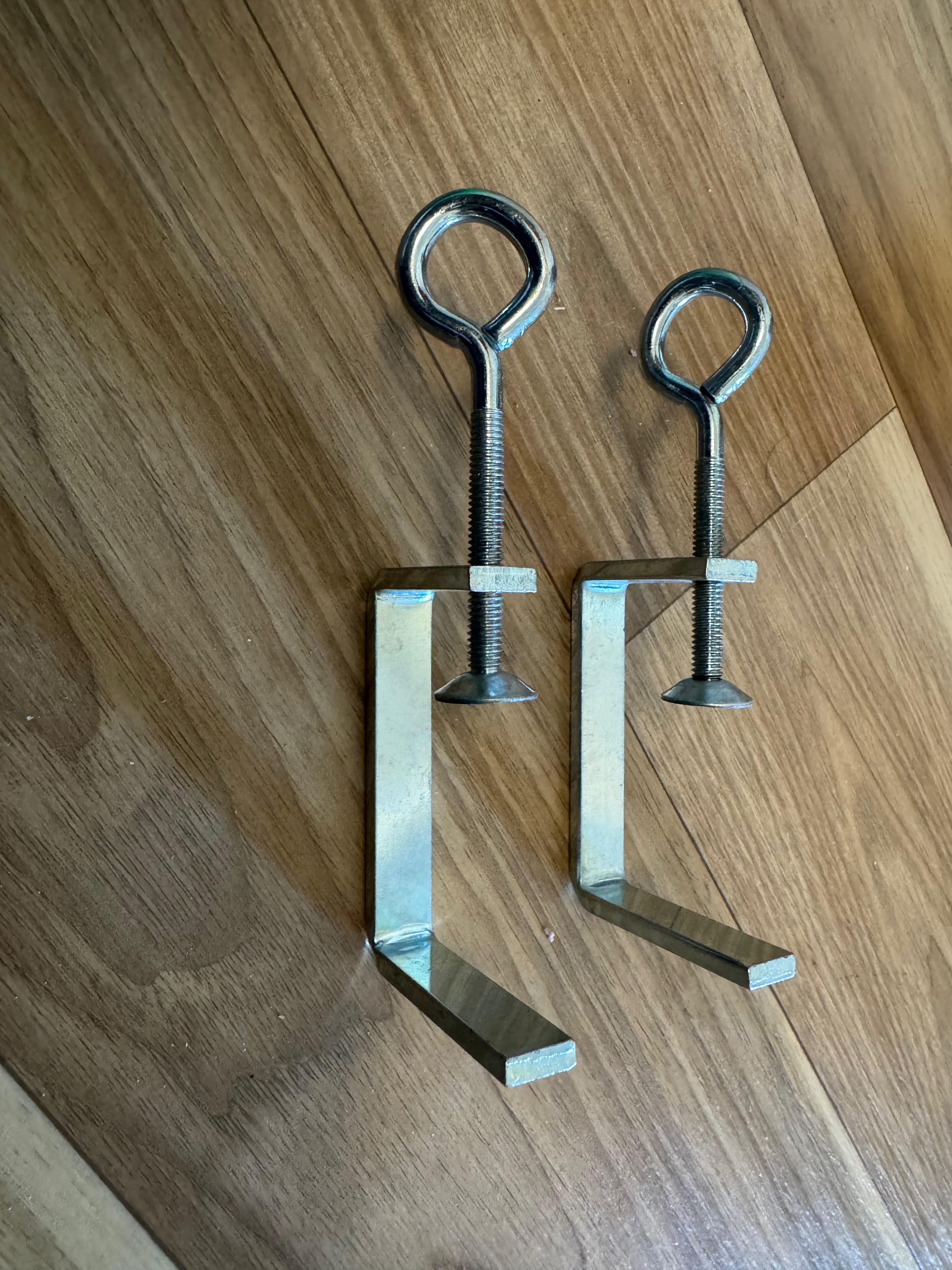 Otto Katzenliege Fensterbank – Schwarz, 60-70cm, sehr gut, inkl. Halterung