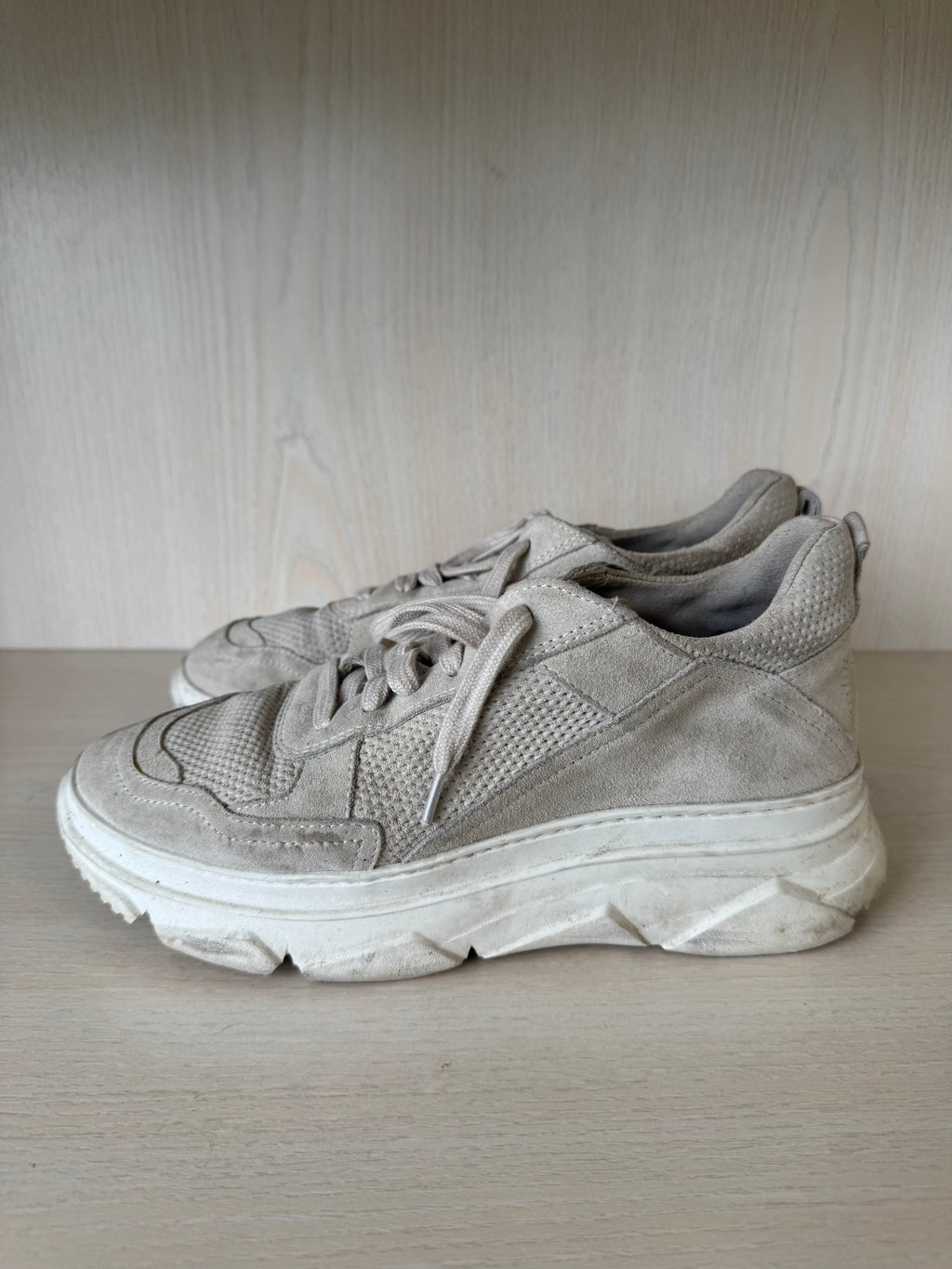 Copenhagen Studios CPH40 Nubuk Sneaker, Gr. 38, sandgrau, guter Zustand