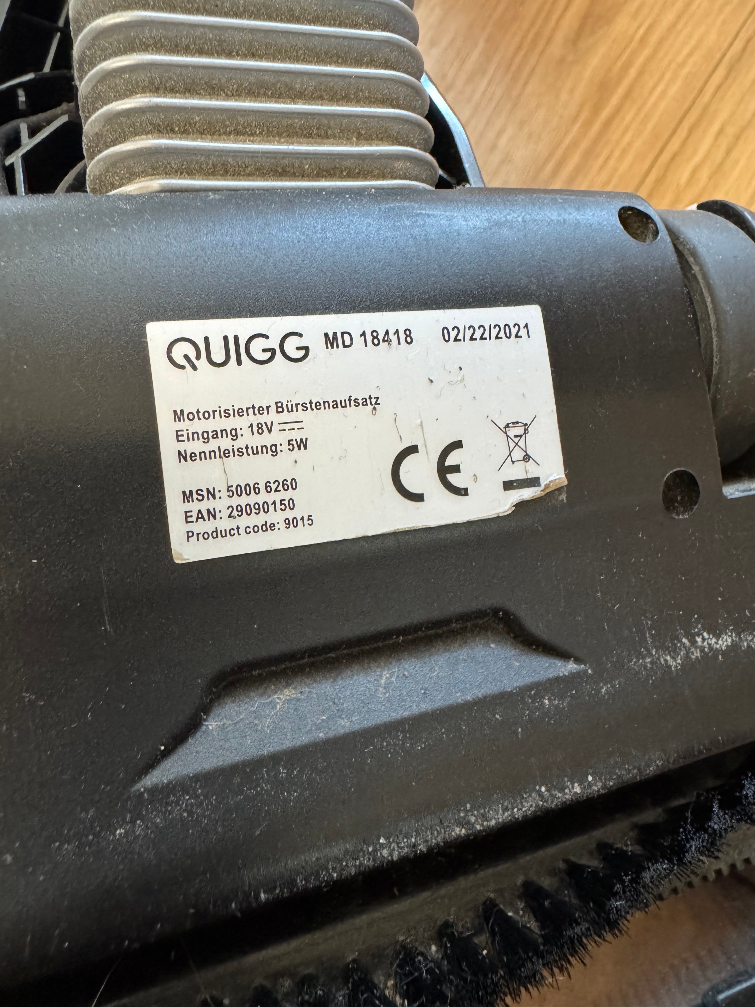 Quigg Cordless 2-in-1 Stick & Hand Vacuum, White, Good Condition