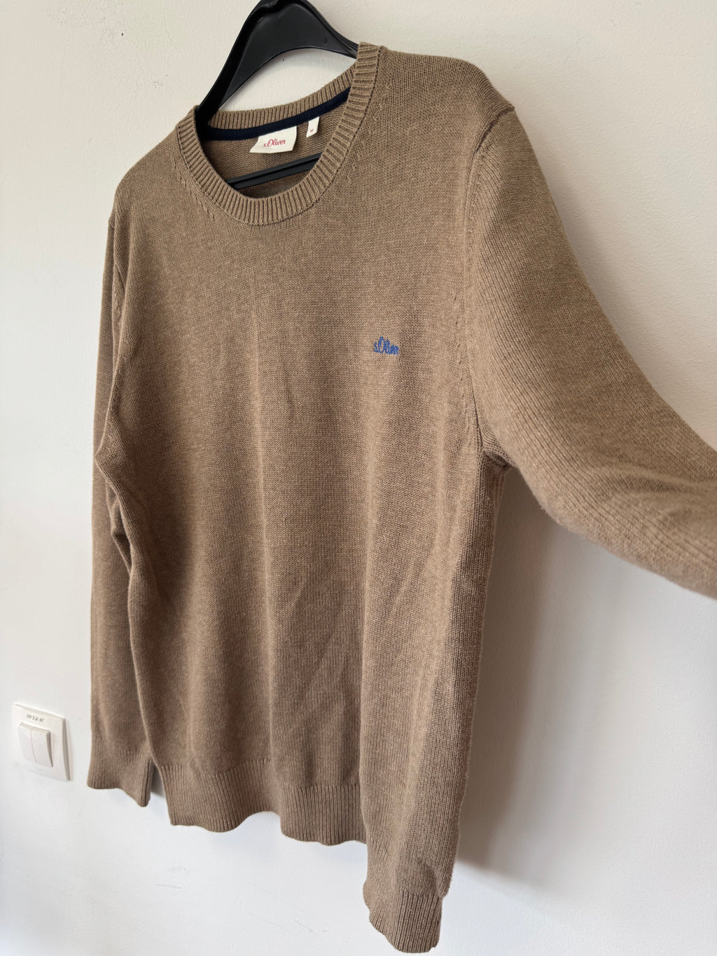 s.Oliver Crew-Neck Pullover Beige Size M – Very Good, 100% Cotton