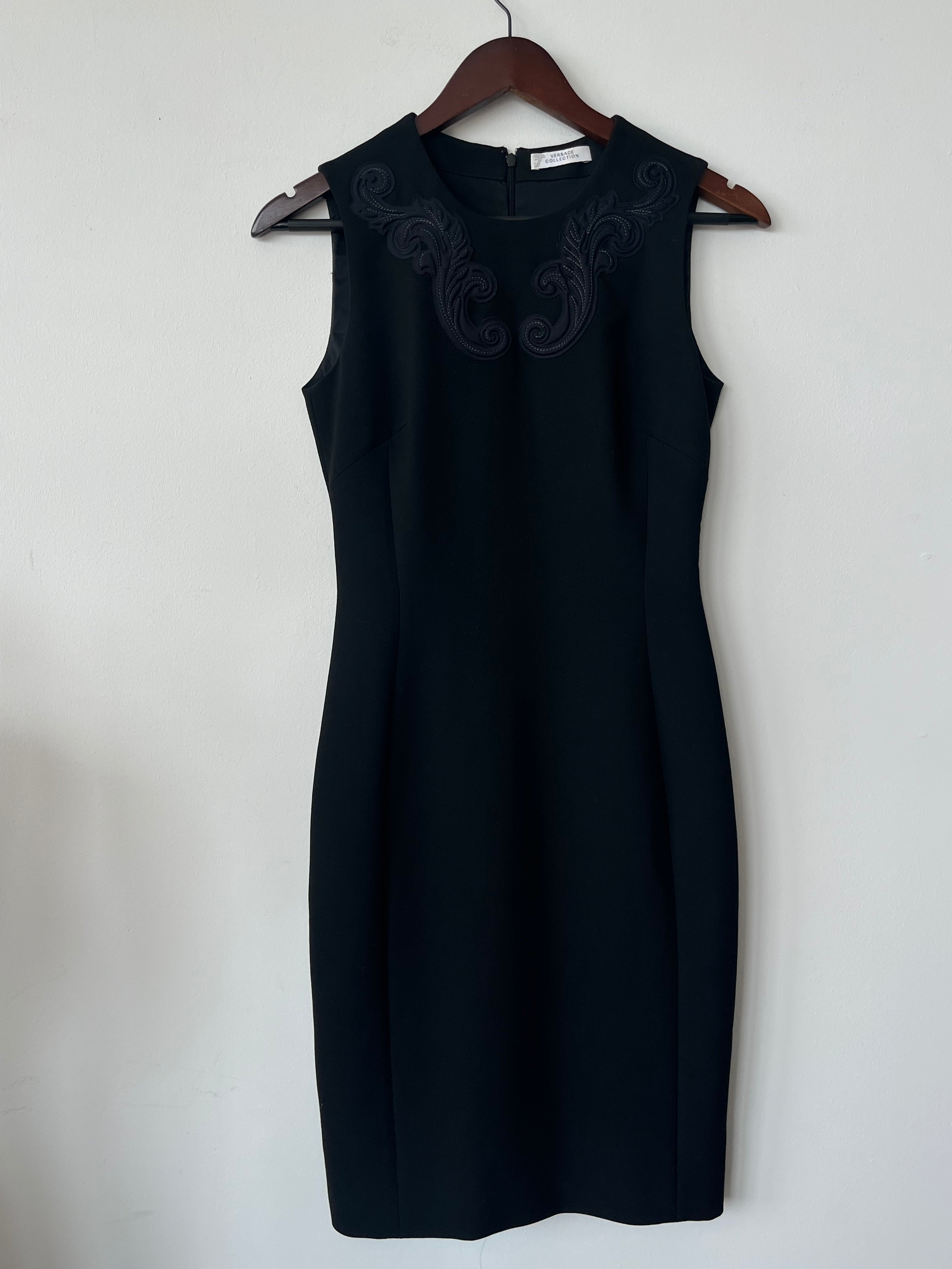 Versace Collection G35238S Schwarzes Sheath Kleid EU 40 Sehr Gut