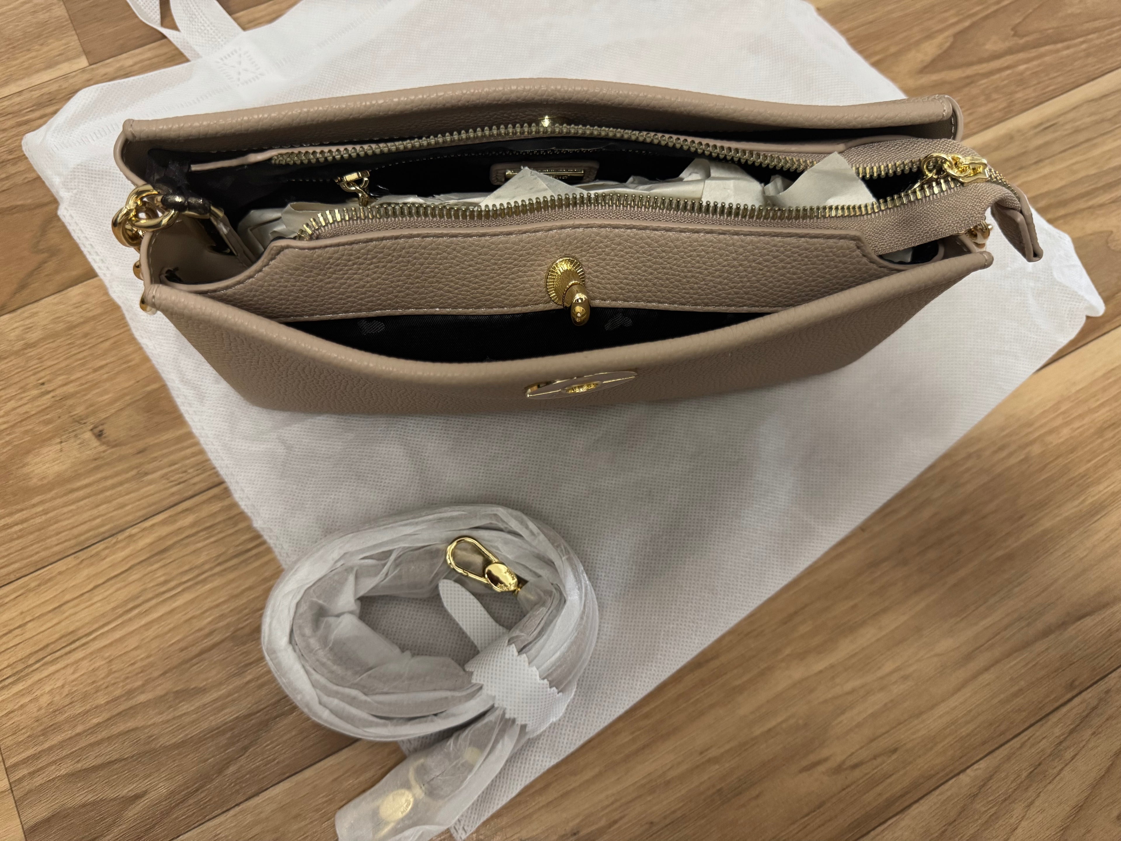 Mimi-Muà Schulter-/Umhängetasche, Leder, Taupe, Medium, wie neu