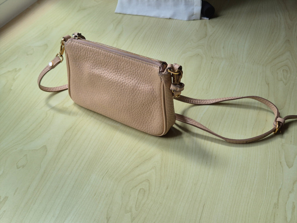 Gianni Chiarini Leder Crossbody Bag Medium Beige 23x16x4cm Gebraucht