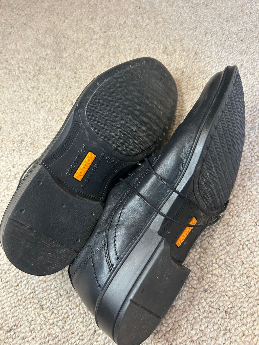 Jomos Aircomfort Derby Men’s Shoes – Black, Size 42, Very Good Condition