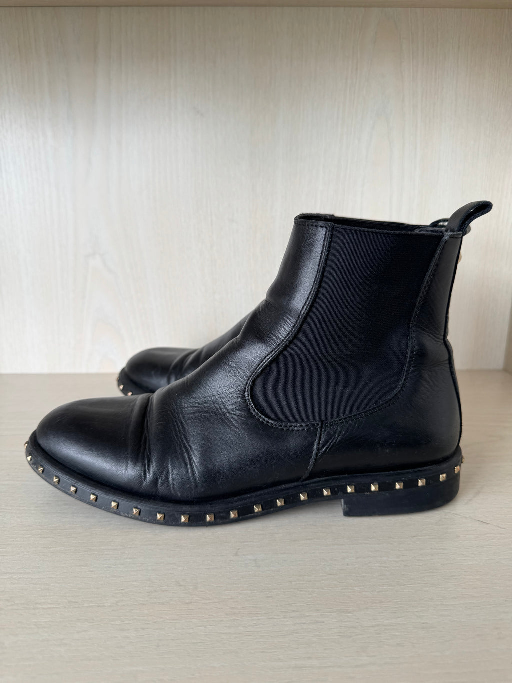 Zahira Leder Chelsea Boots Schwarz Damen Gr. 38, Nieten, Guter Zustand
