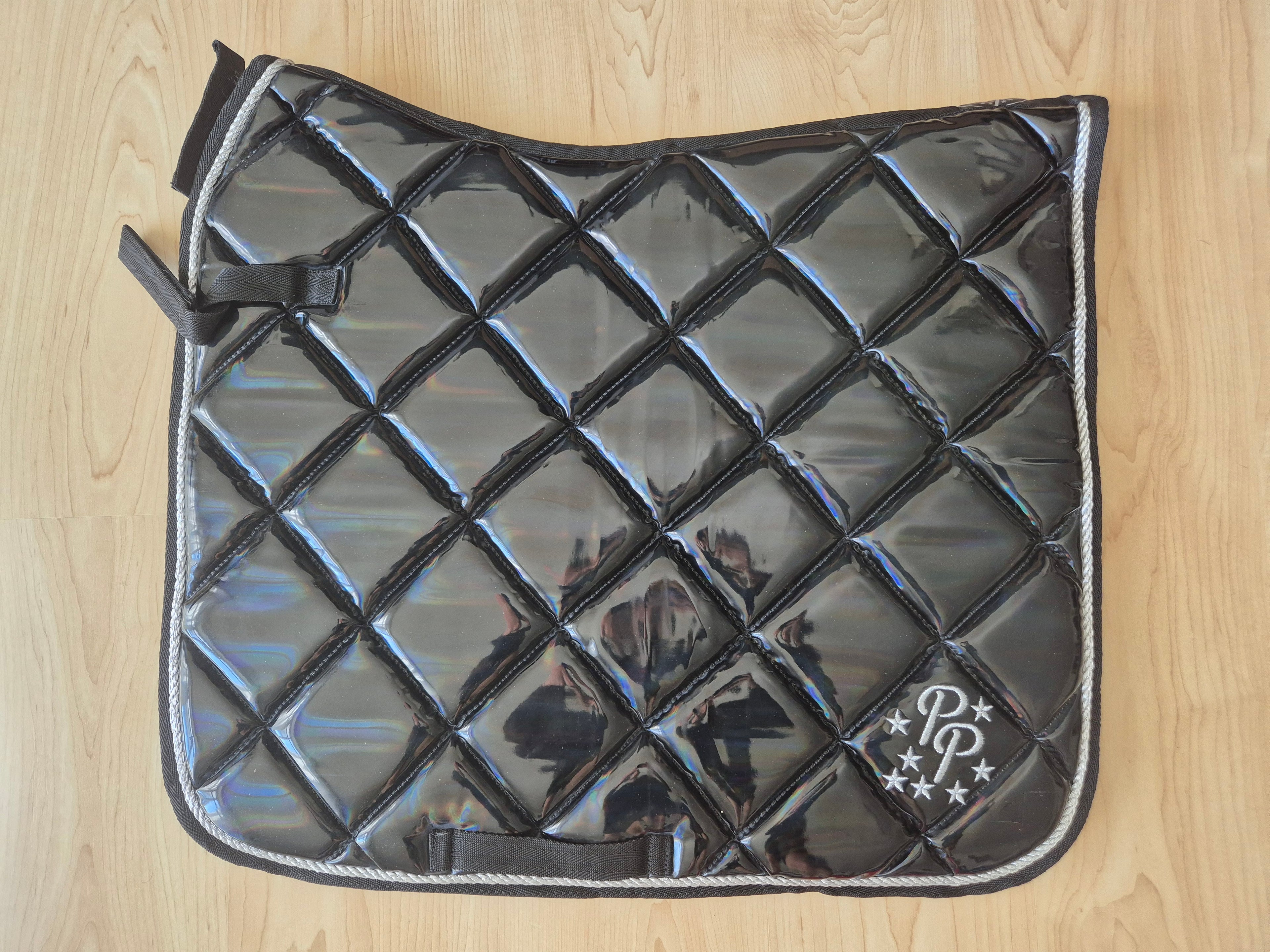 Punk Ponies Satteldecke Schwarz Holografisch – Standard – sehr guter Zustand