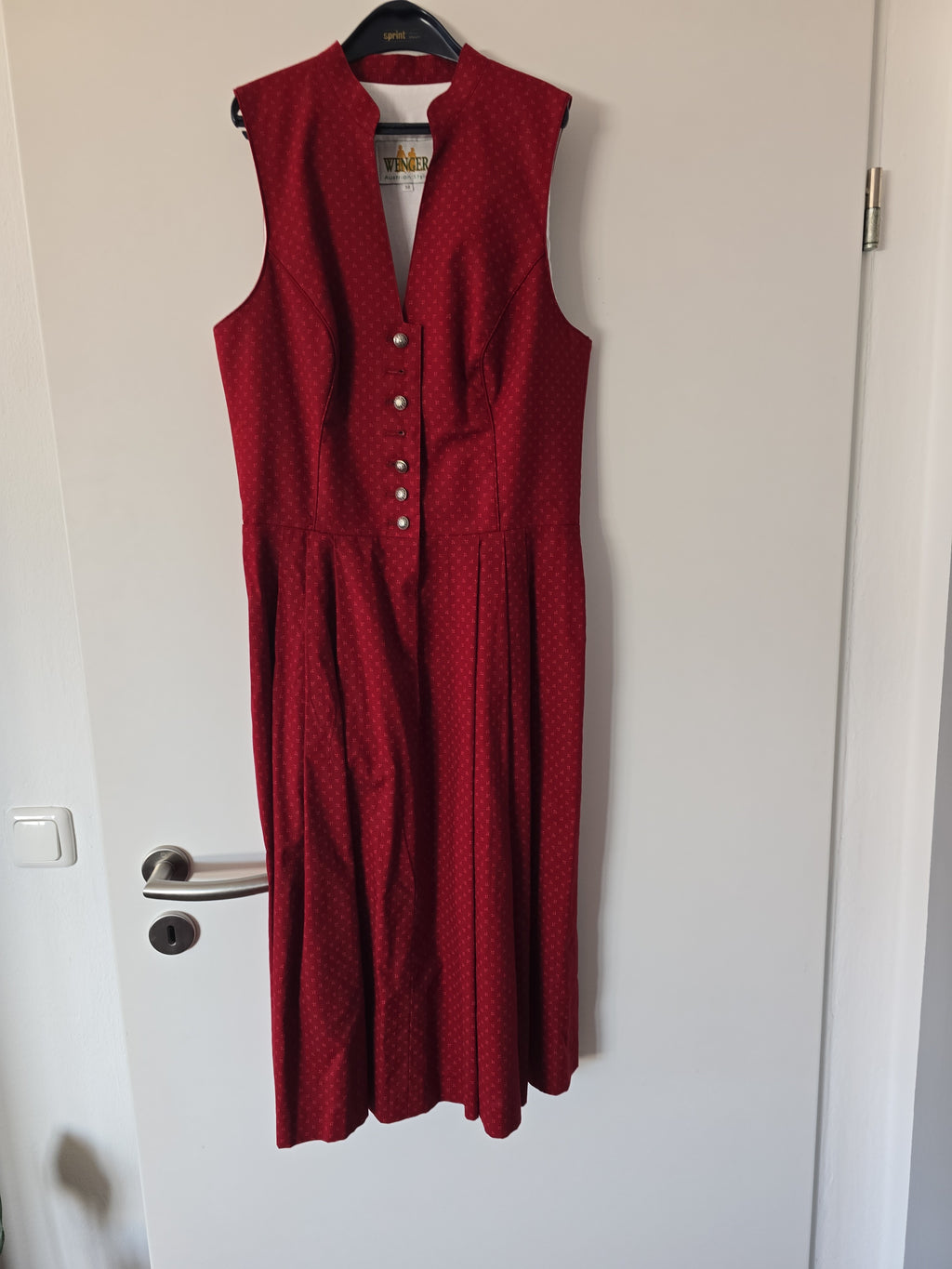 Wenger Dirndl Gr. 38 • rot Baumwolle • zeitloser Alpen-Look • mit Schürze