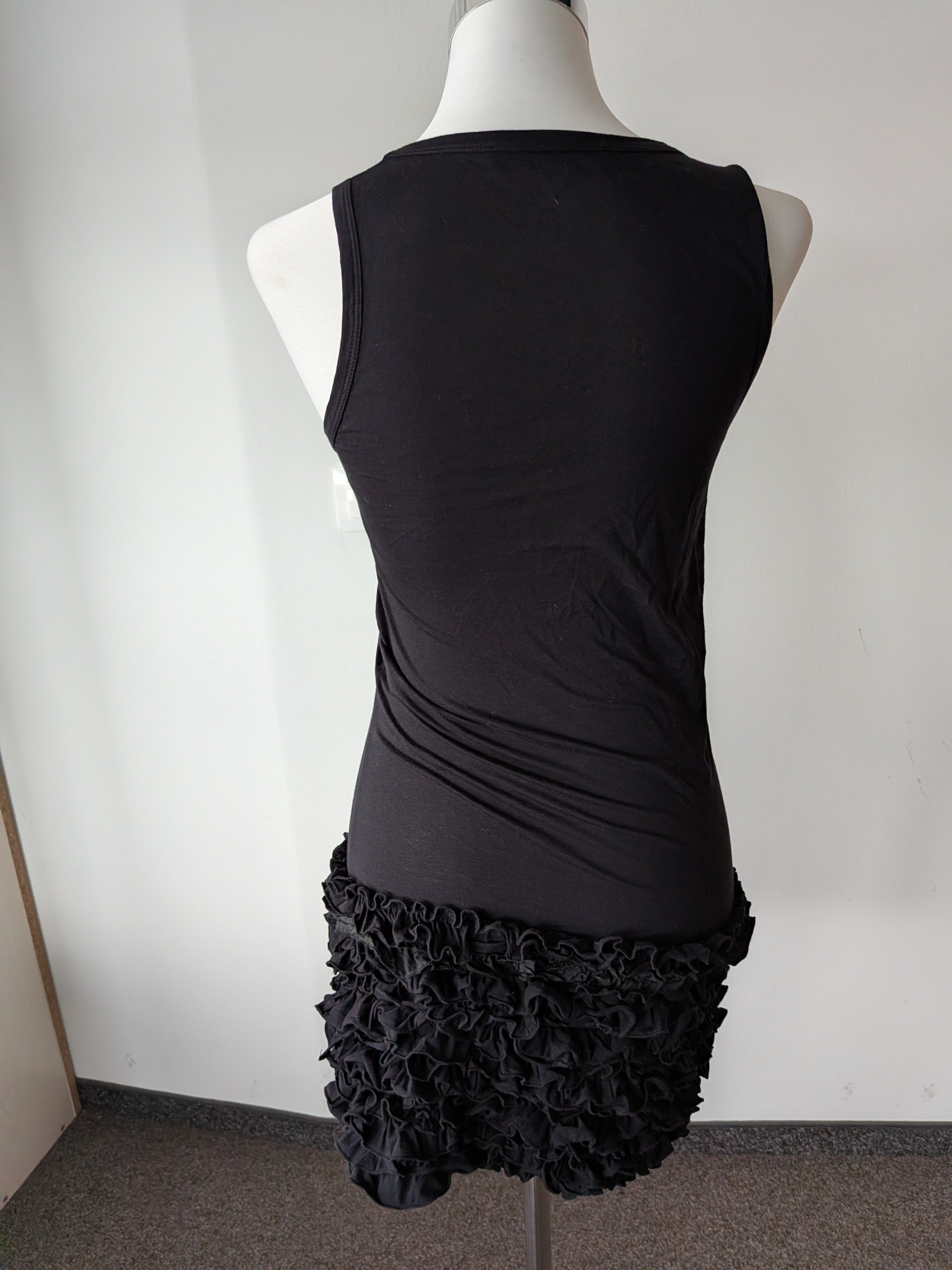 Stella McCartney Ruffle-Hem Minikleid – Schwarz, Gr. 36, 100% Baumwolle, Top