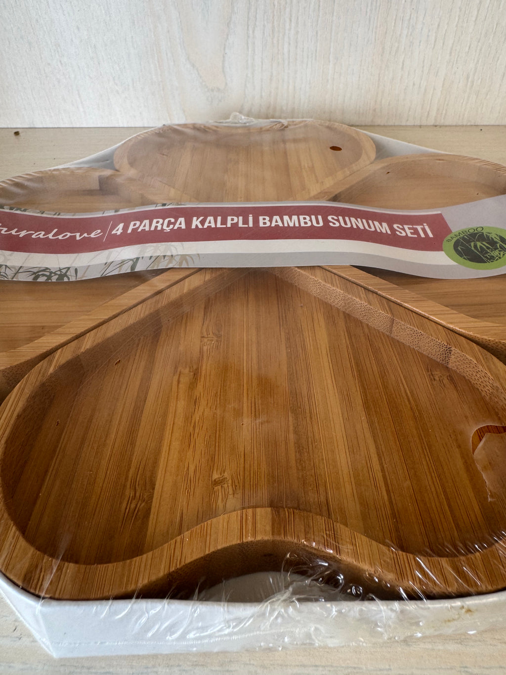 Brand-new Naturalove 4-piece Heart-Shaped Bamboo Serving Tray Set, Natural