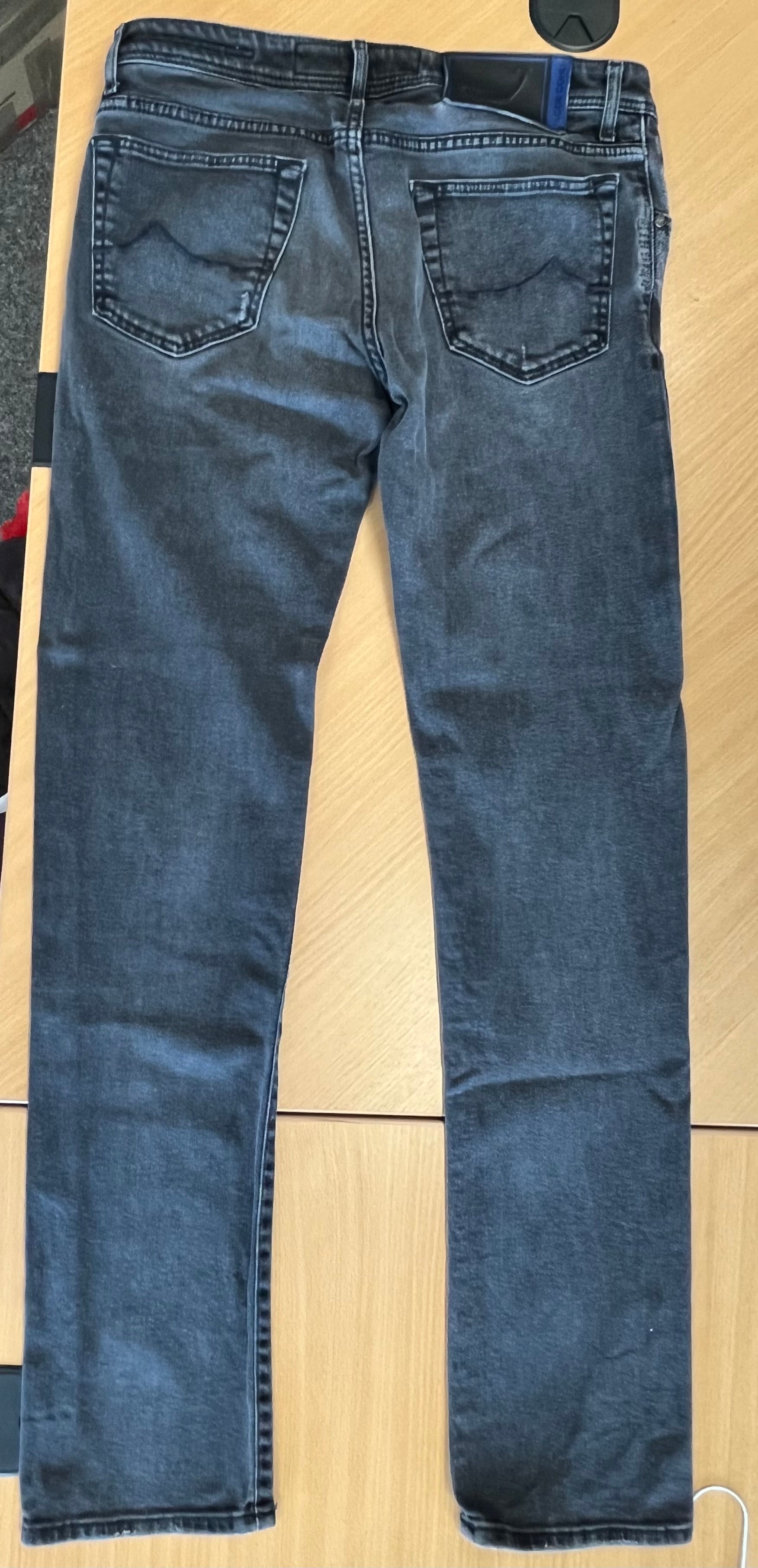 Jacob Cohen Herren Jeans Grau Distressed – Sehr Gut – Made in Italy