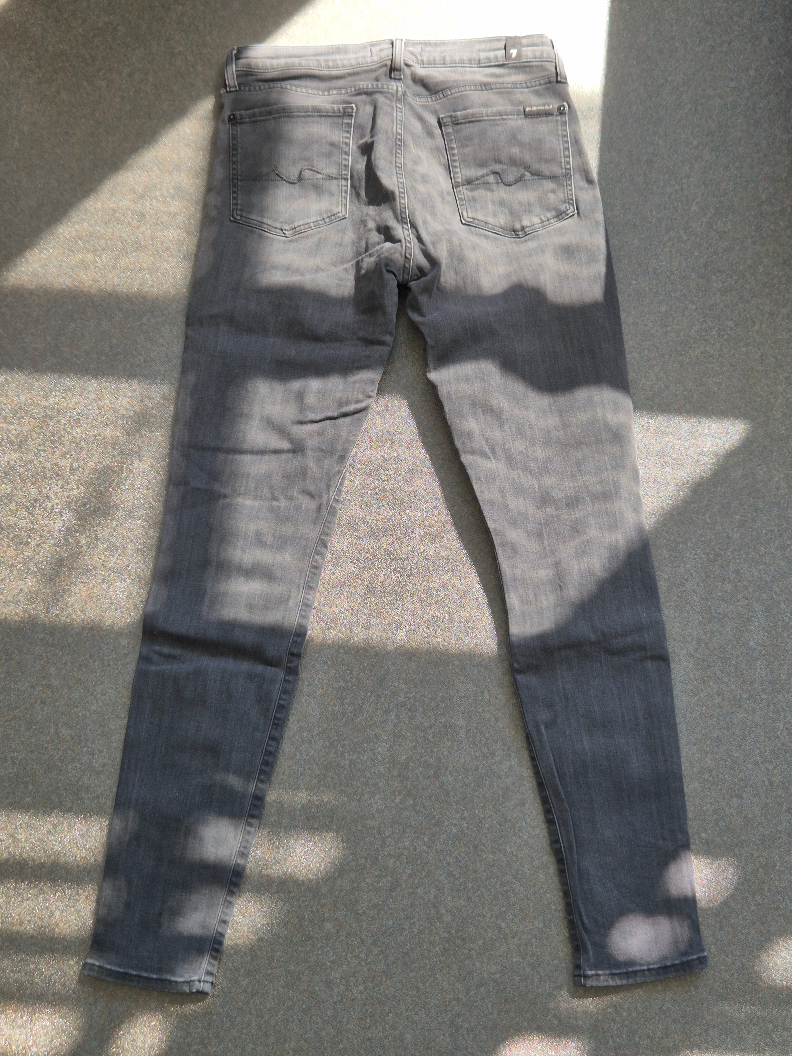 7 For All Mankind The Skinny Slim Illusion Jeans, Gr. 29, Grau, Sehr Gut