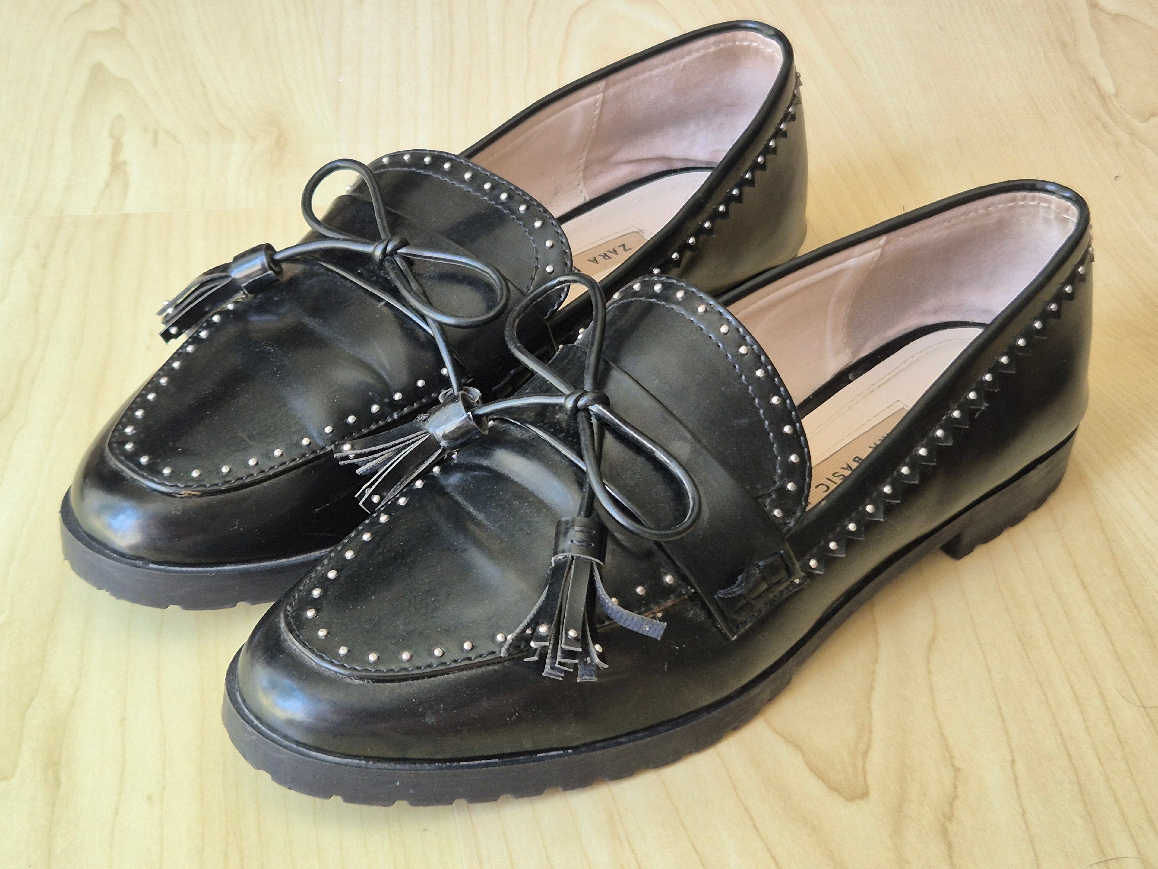 Zara Studded Loafers Black EU 38 Good Condition