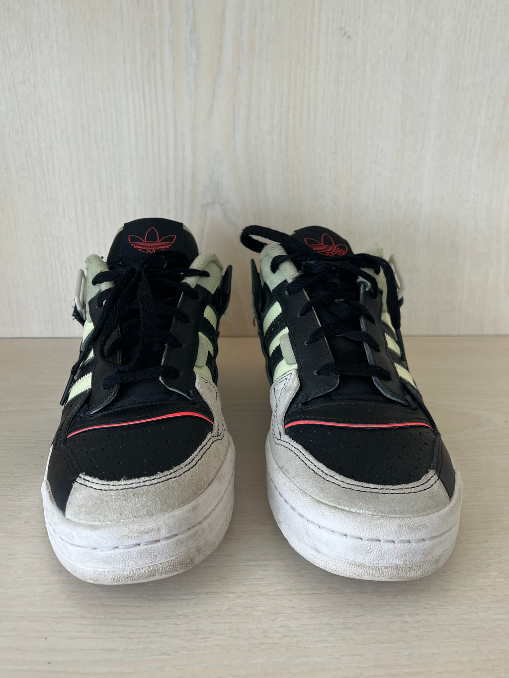 Adidas Forum Exhibit Low GZ0936 Core Black/Almost Lime EU 40⅔ | Guter Zustand