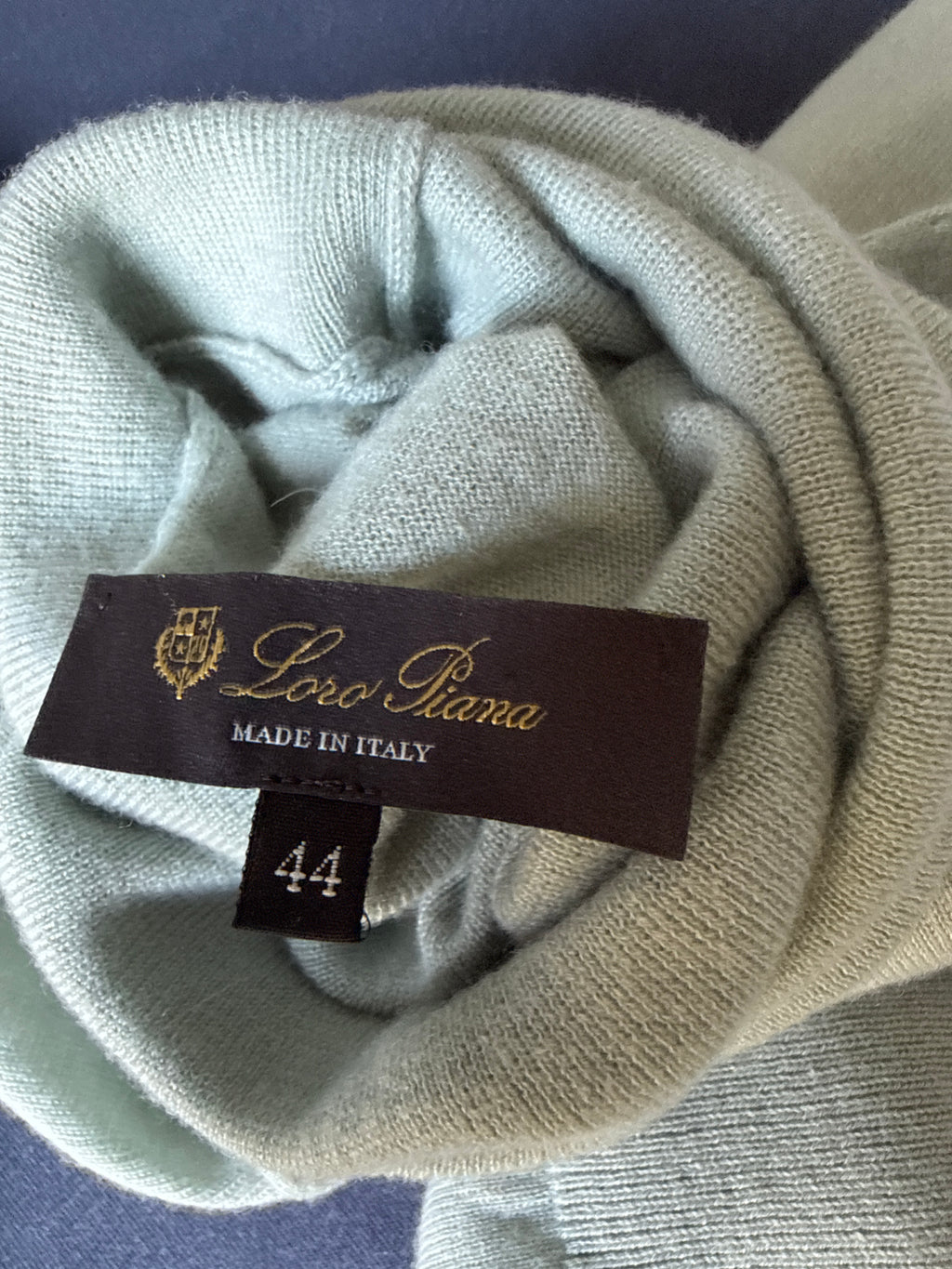 Loro Piana 100% Cashmere Turtleneck Sweater Green IT 44 (EU M) Very Good