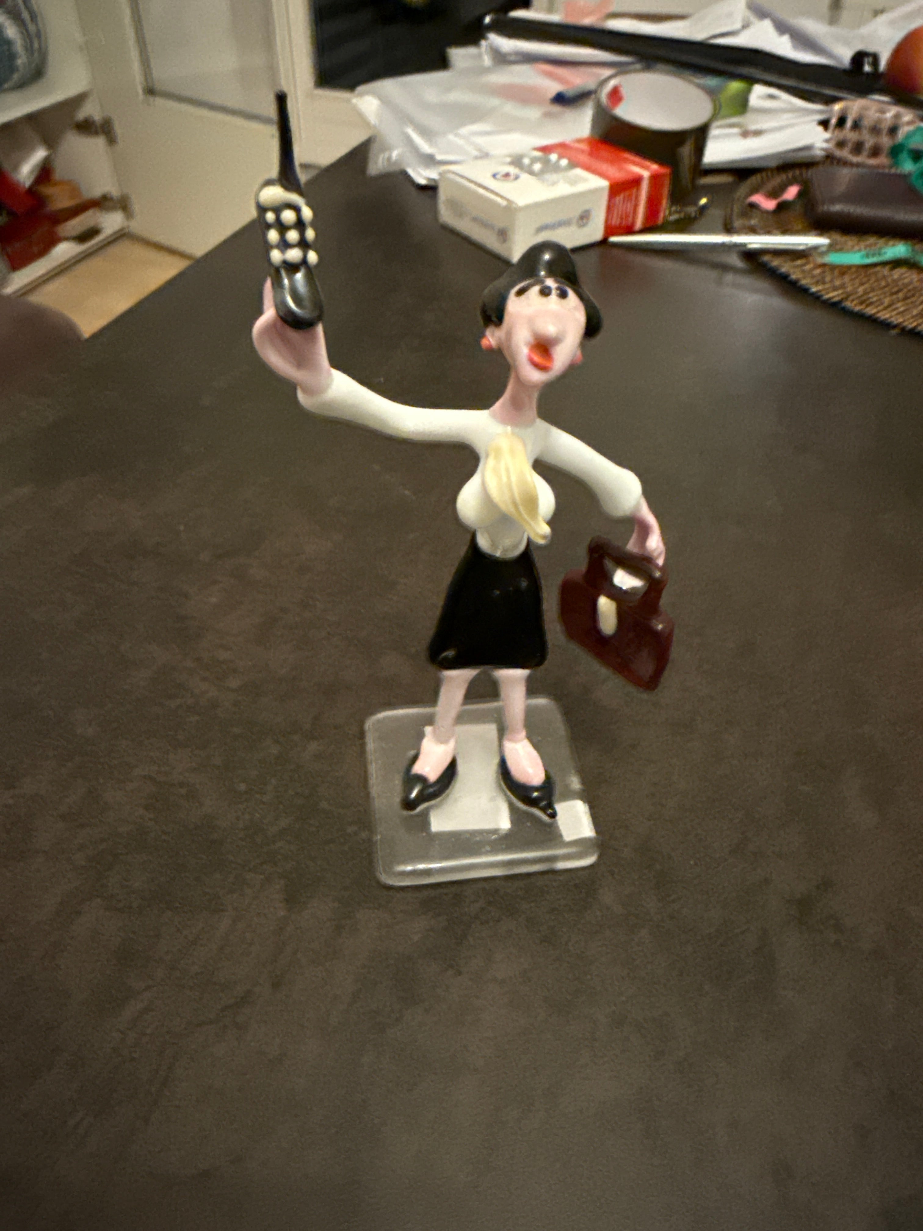 Raffaella Lamberti Murano Glass “Businesswoman” Figurine – Like New