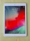 Apple iPad Air 1. Gen 16GB Wi-Fi Silber – Guter Zustand, mit Ladegerät