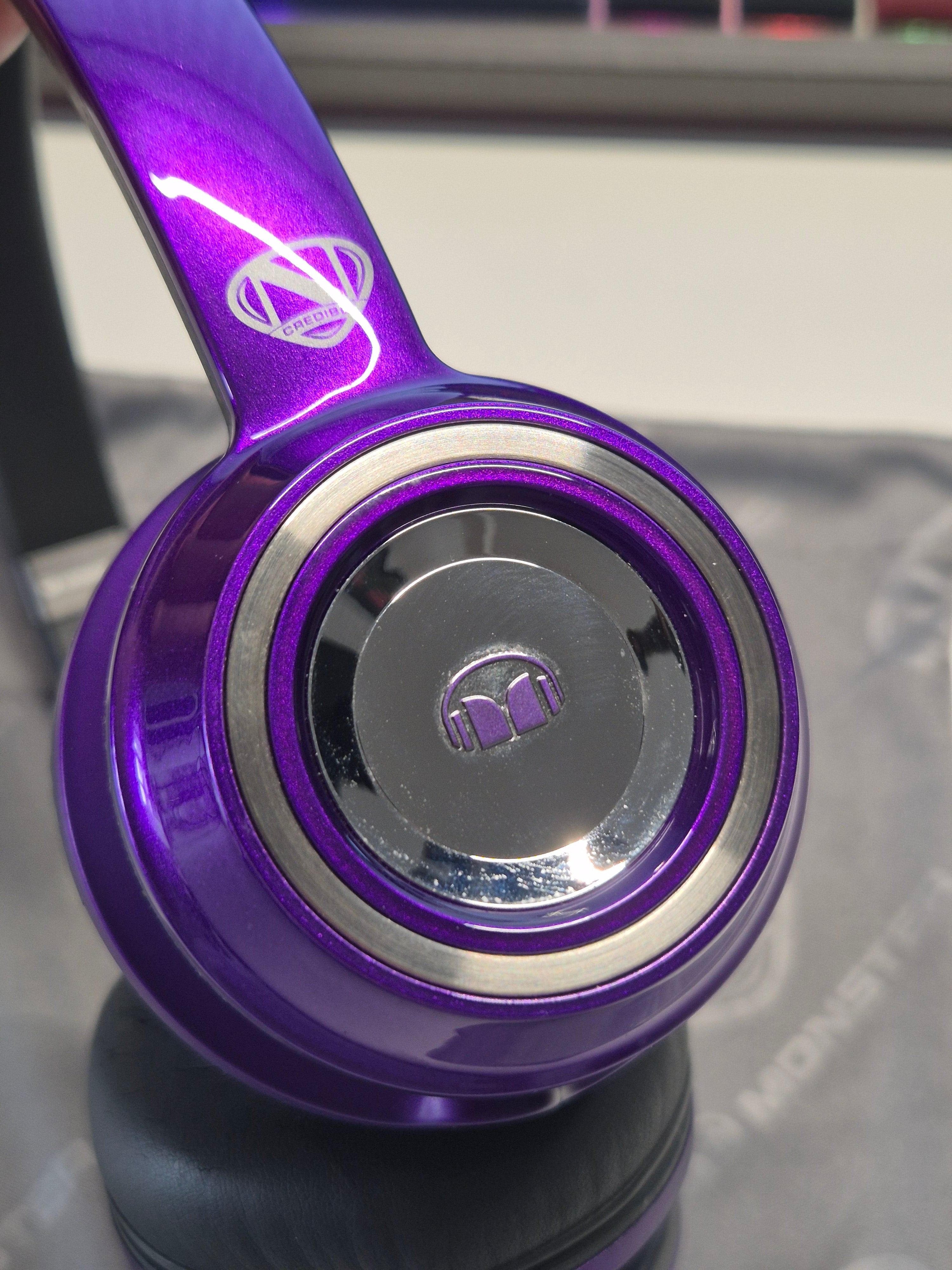 Monster N-Credible N-Tune On-Ear Headphones Purple, Detachable Cable, Pouch