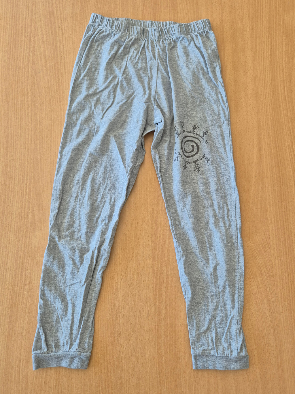 Zara Kids Naruto Shippuden Pyjama Set, Gr. 128, Weiß/Grau, Zustand Gut