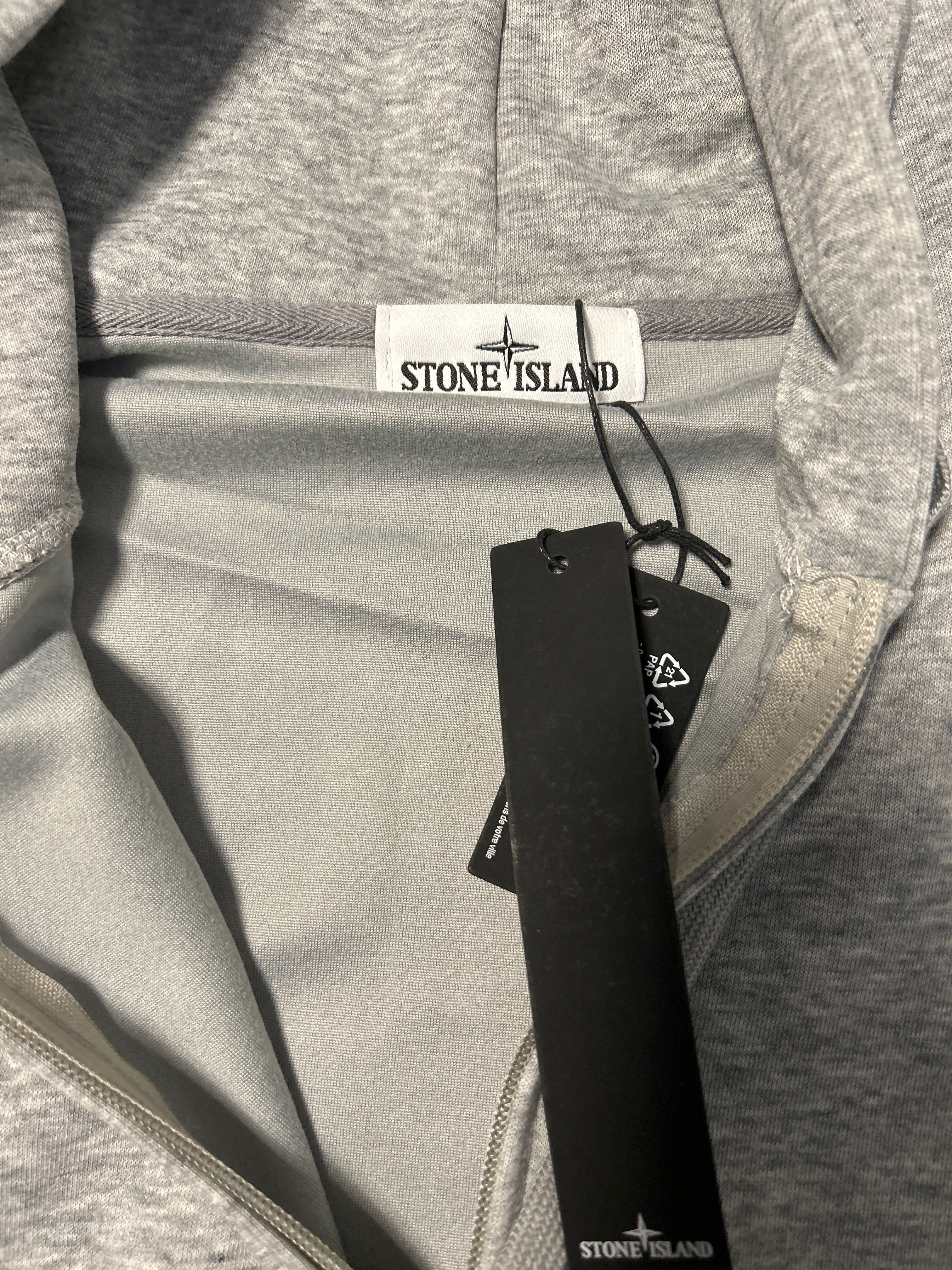Stone Island Zip Hoodie – Grau Melange, Gr. M, Neu mit Etikett