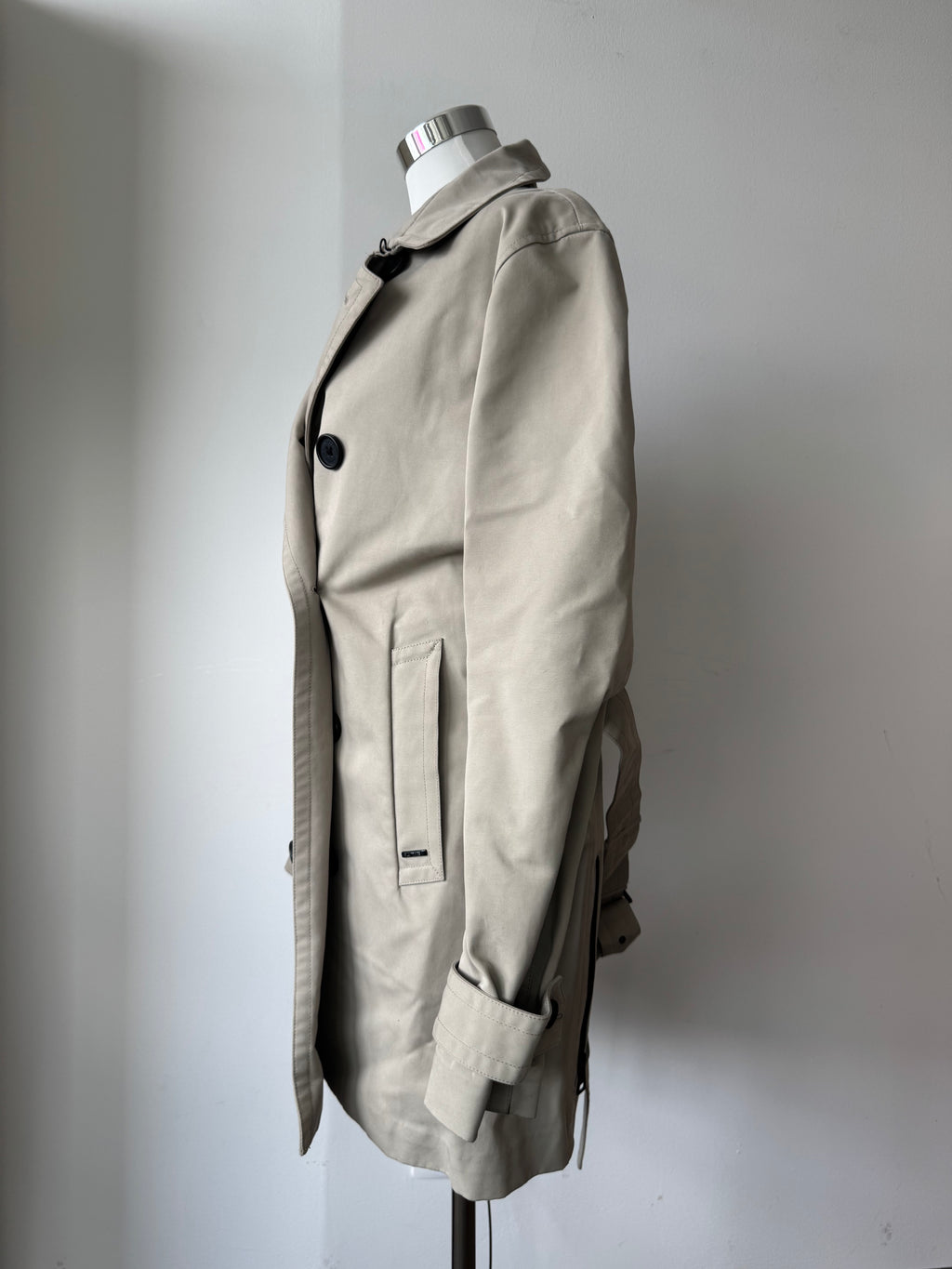 Idris Elba x IE The Director Trench Coat Beige Medium Very Good