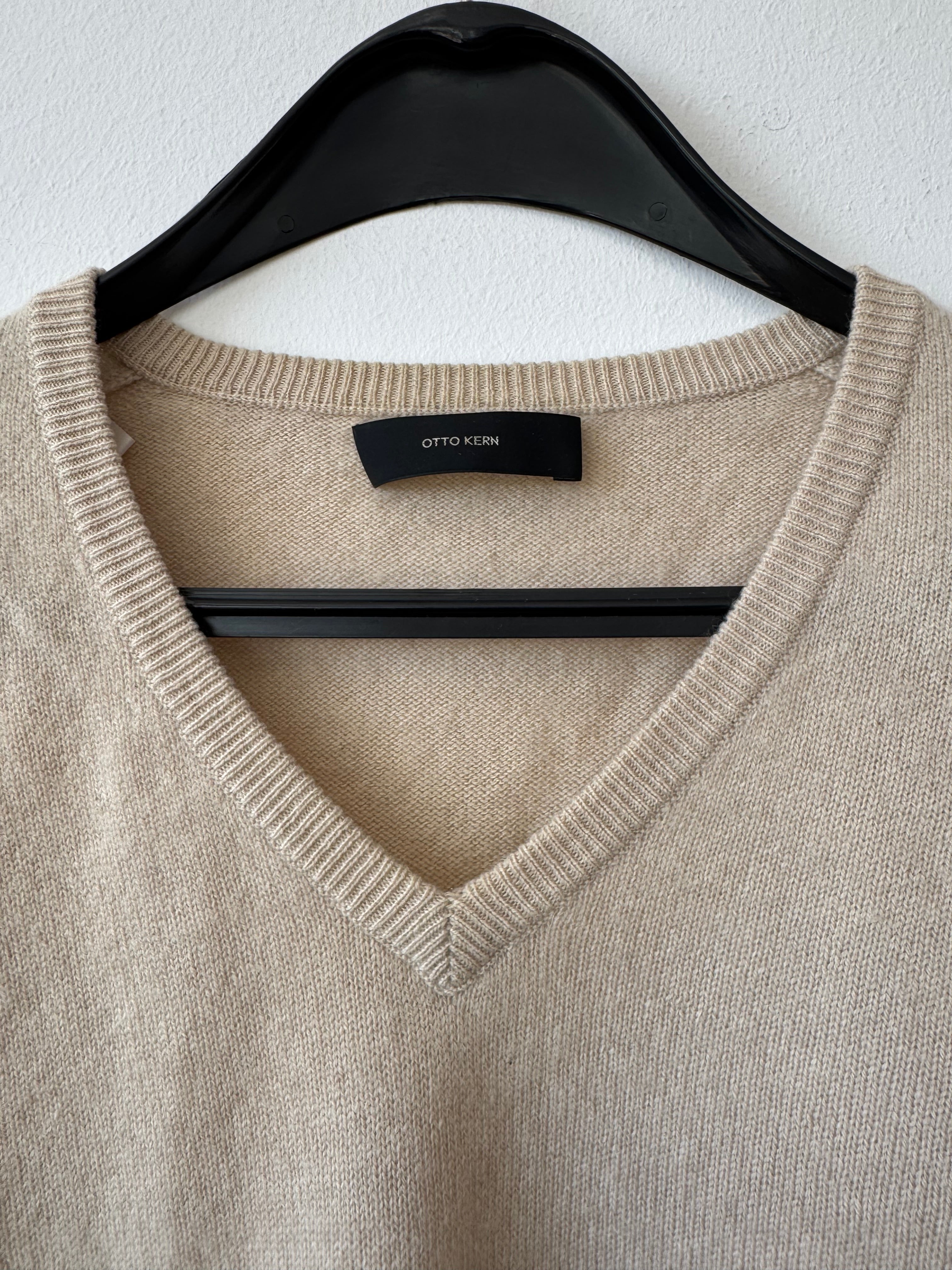 Otto Kern 100% Kaschmir V-Ausschnitt Pullover Gr. 48 (M/L) Beige, guter Zustand