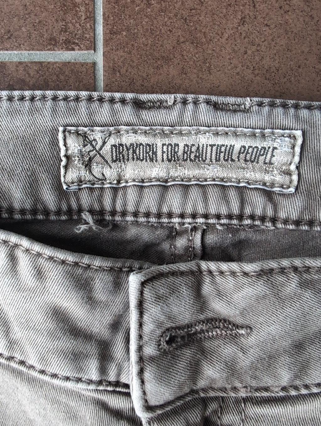 Drykorn Beleaguered Slim Fit Jeans Khaki 30/34 Good Condition