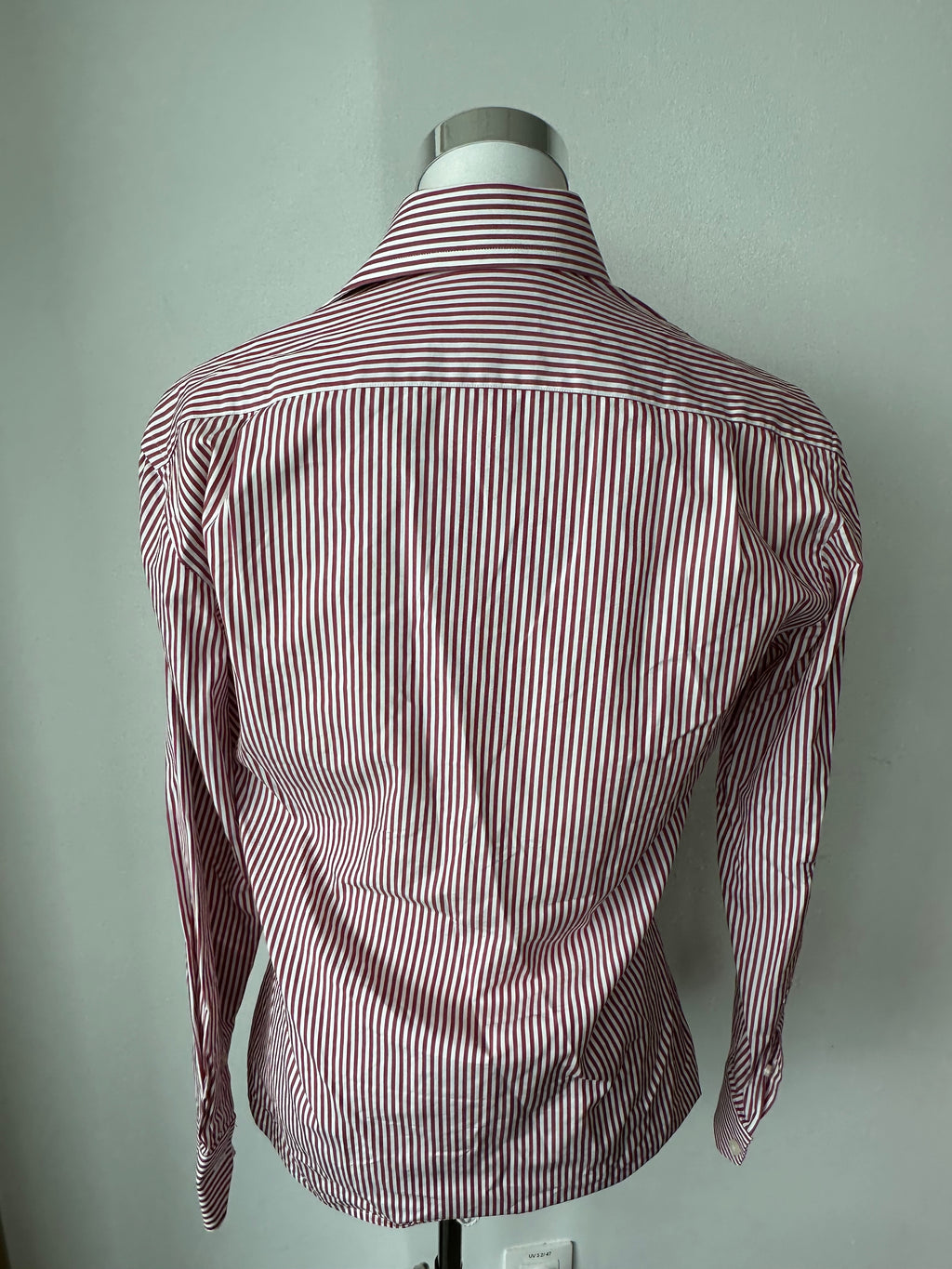 Sacoor Brothers Men’s Shirt 39 (15½) Red/White Stripes Classic Fit Good