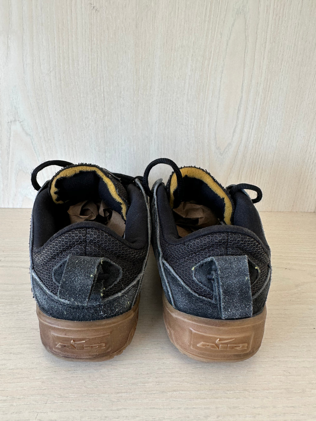 Nike SB Air Zoom Pogo Plus – EU 37.5 / US 5Y – Black/Grey – Good Condition