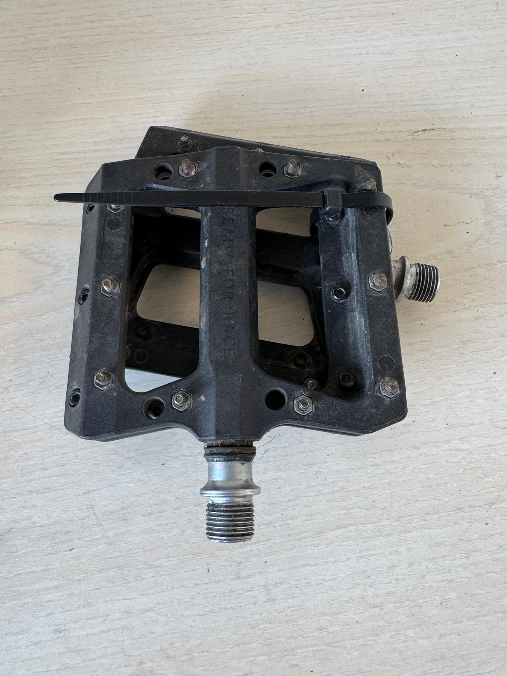 Cube RFR Plattformpedale 9/16 Zoll – Schwarz – Gebraucht
