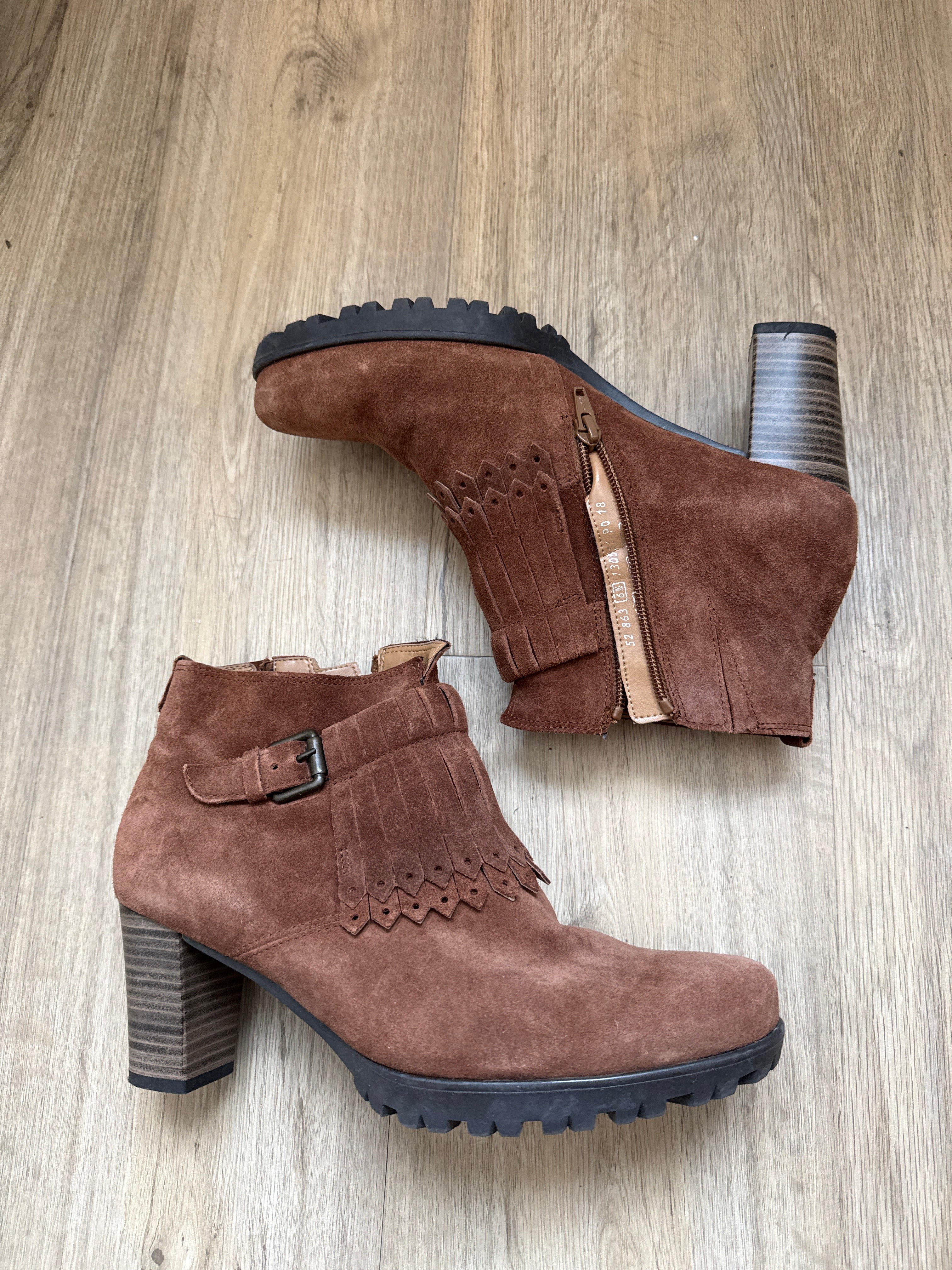 Gabor Wildleder-Stiefeletten mit Fransen, Gr. 39, Braun, wie neu