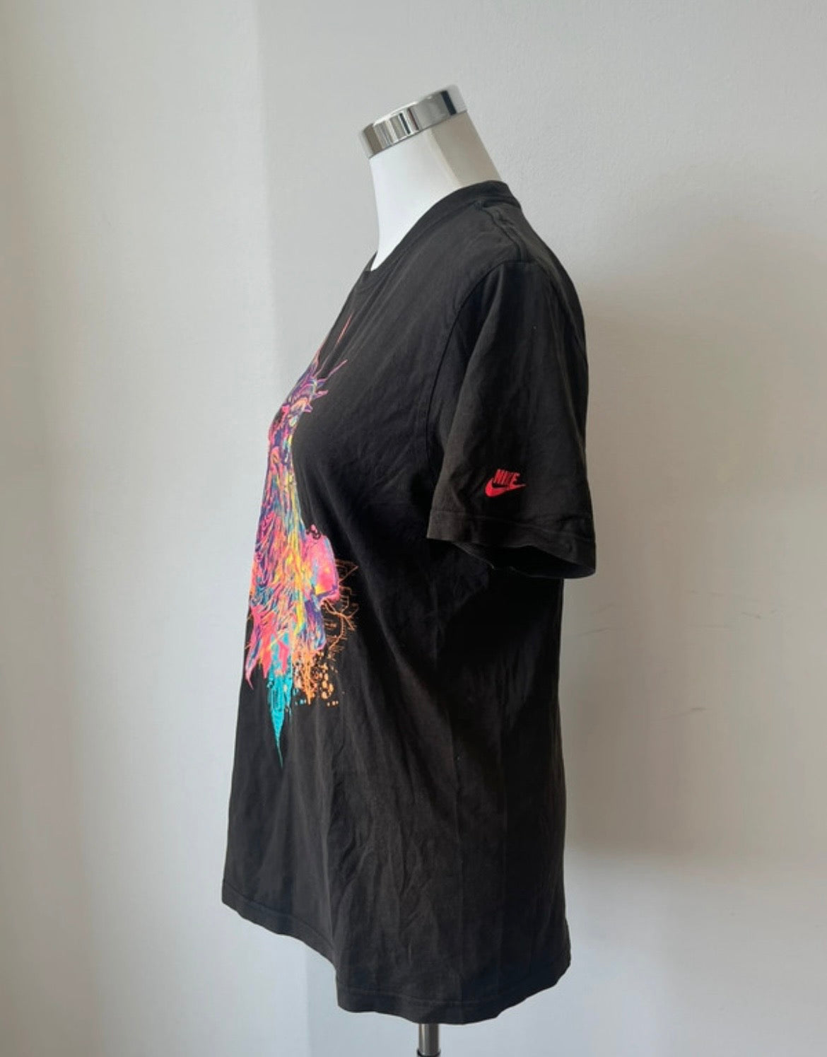 Nike Graphic T-Shirt “Statue of Liberty” Black, Size M, Good Condition