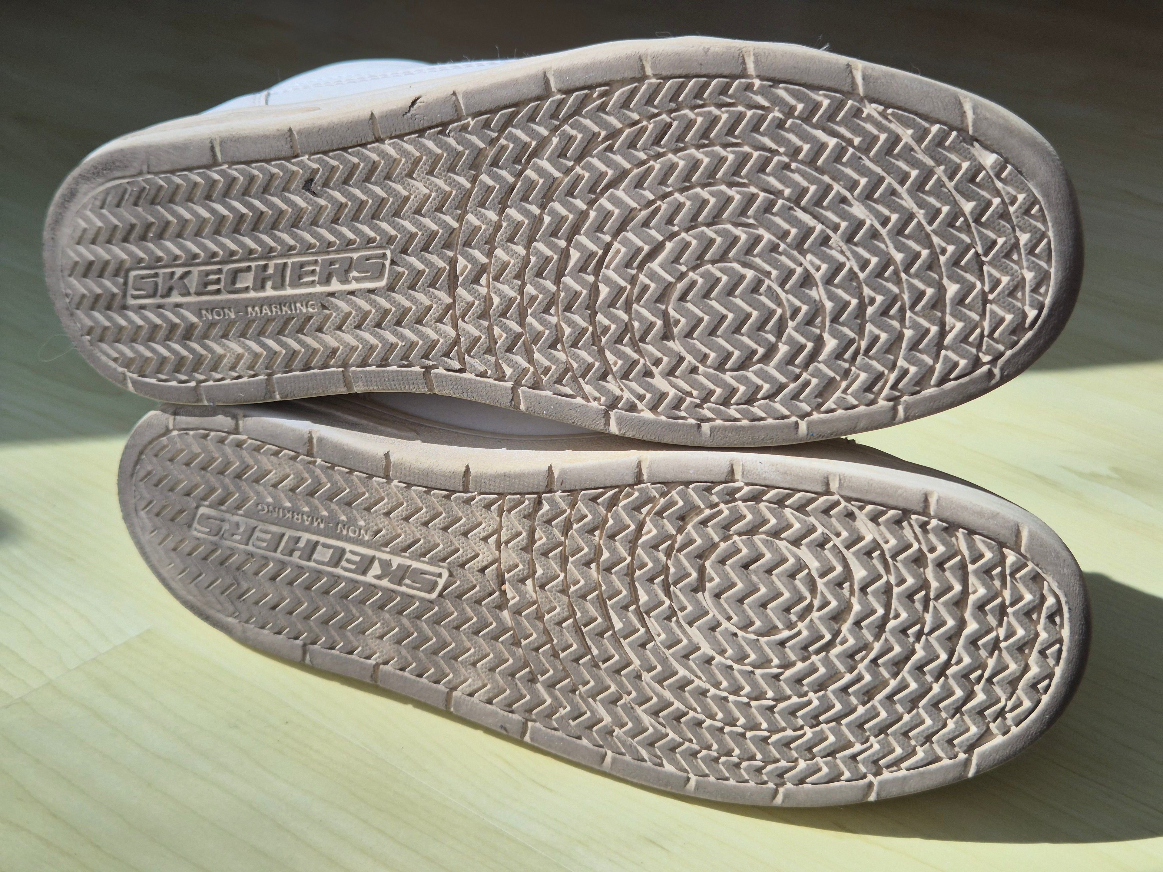 Skechers Energy Lights Eliptic Gr. 39 – weiße leuchtende High-Top-Sneaker