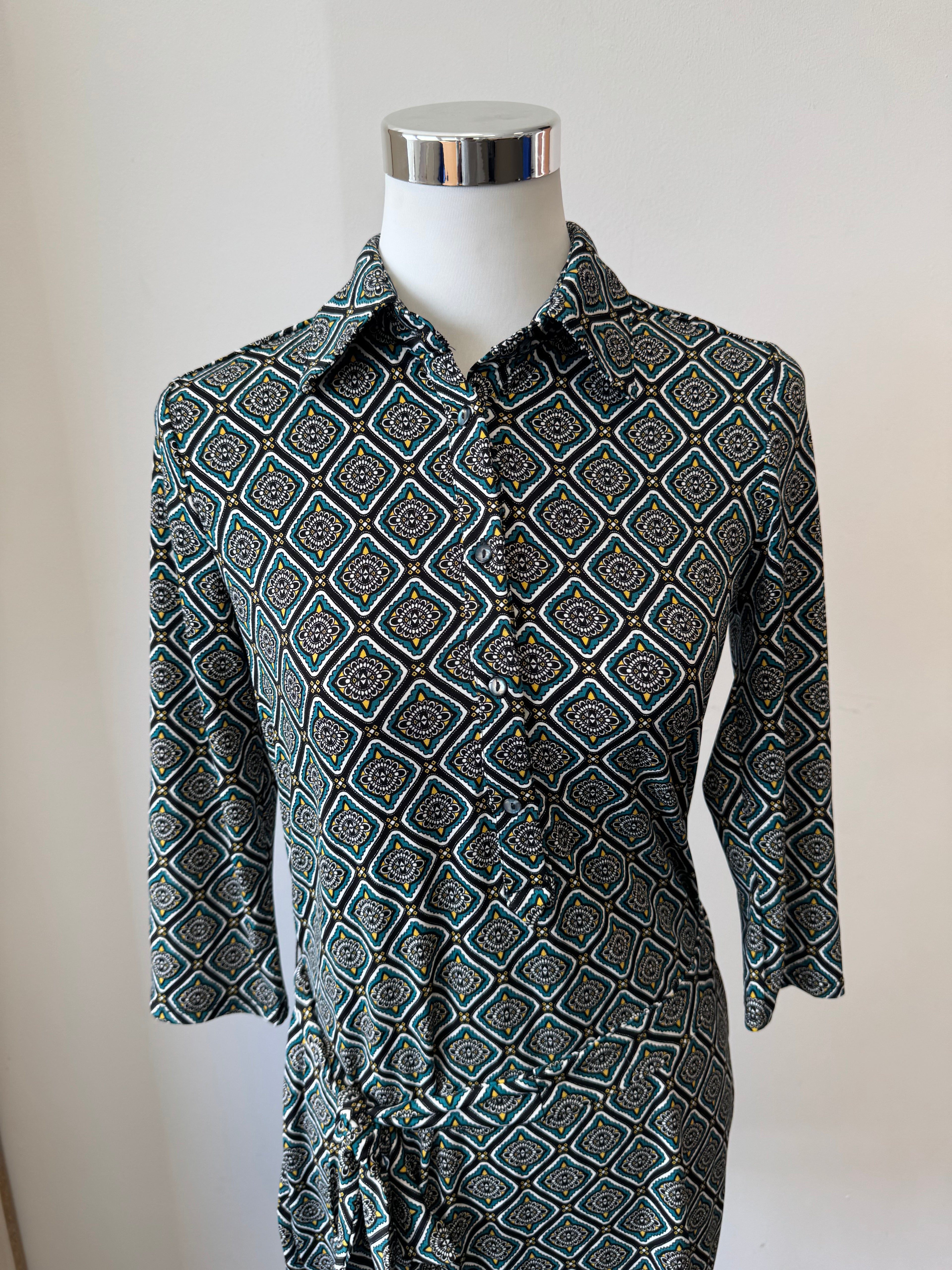Max Studio Wrap Dress S – Black/White Geometric, Very Good Condition