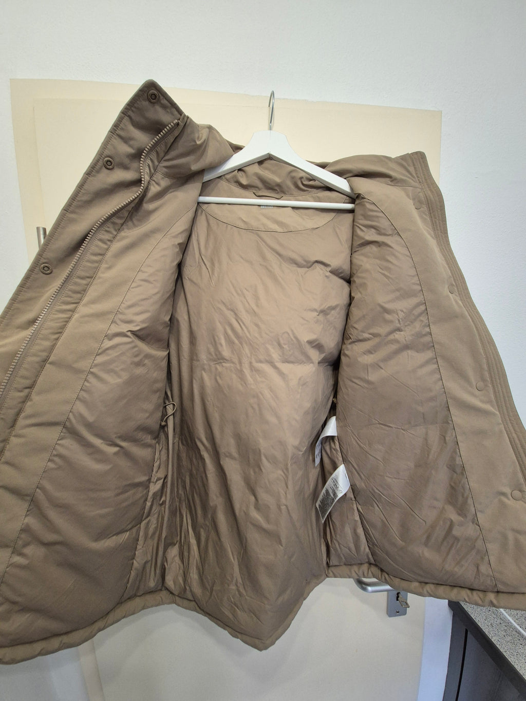 Uniqlo Hybrid Down Parka – Beige, Größe S, Guter Zustand, Abnehmbare Kapuze