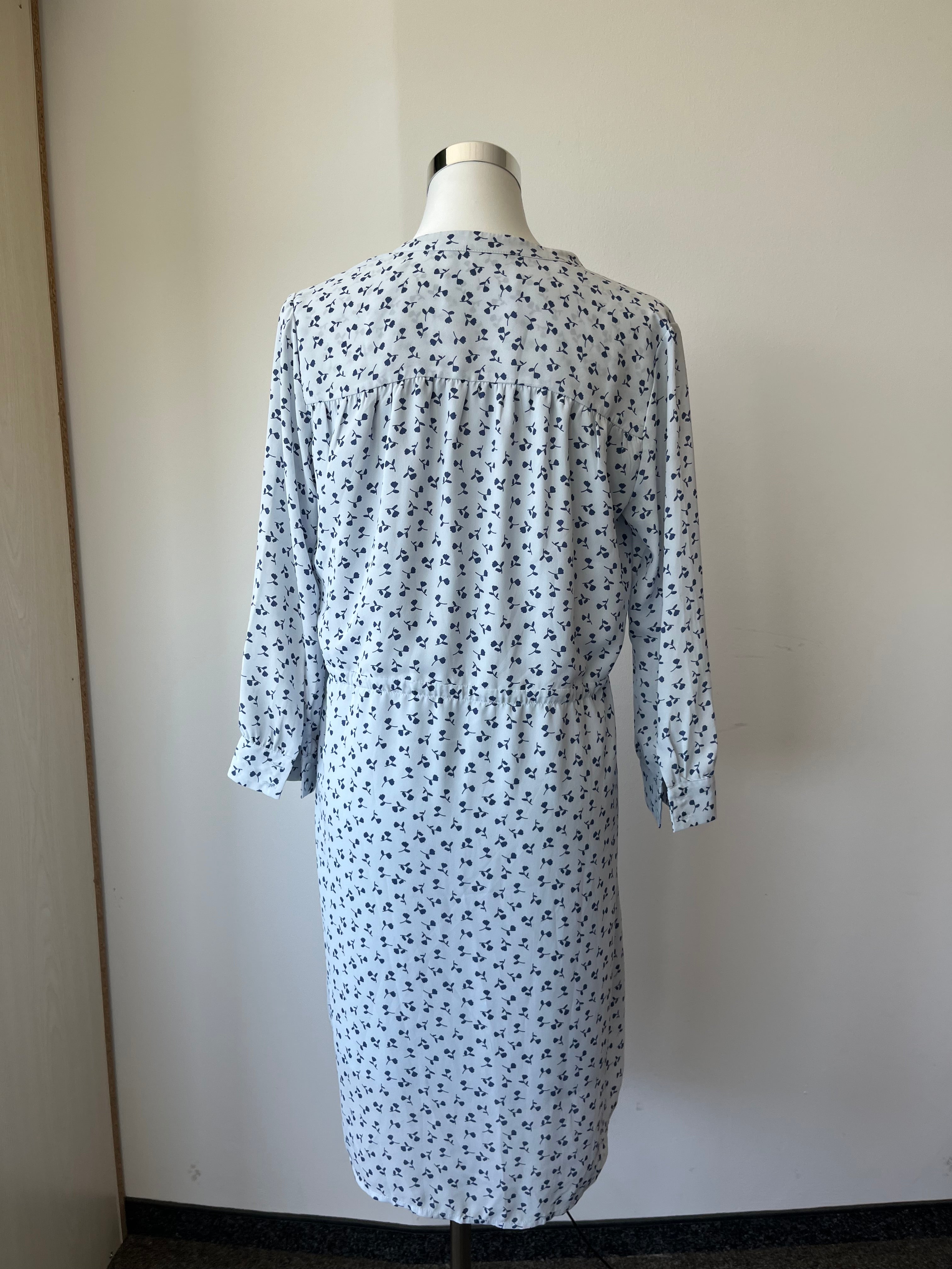 SELECTED FEMME Kleid M – Weiß/Blau, wie neu