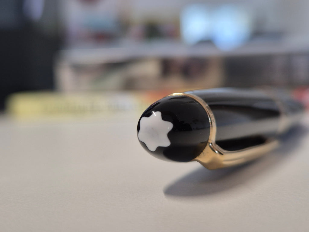Montblanc Meisterstück 146 Füllfederhalter Schwarz Gold 14K Feder 14cm