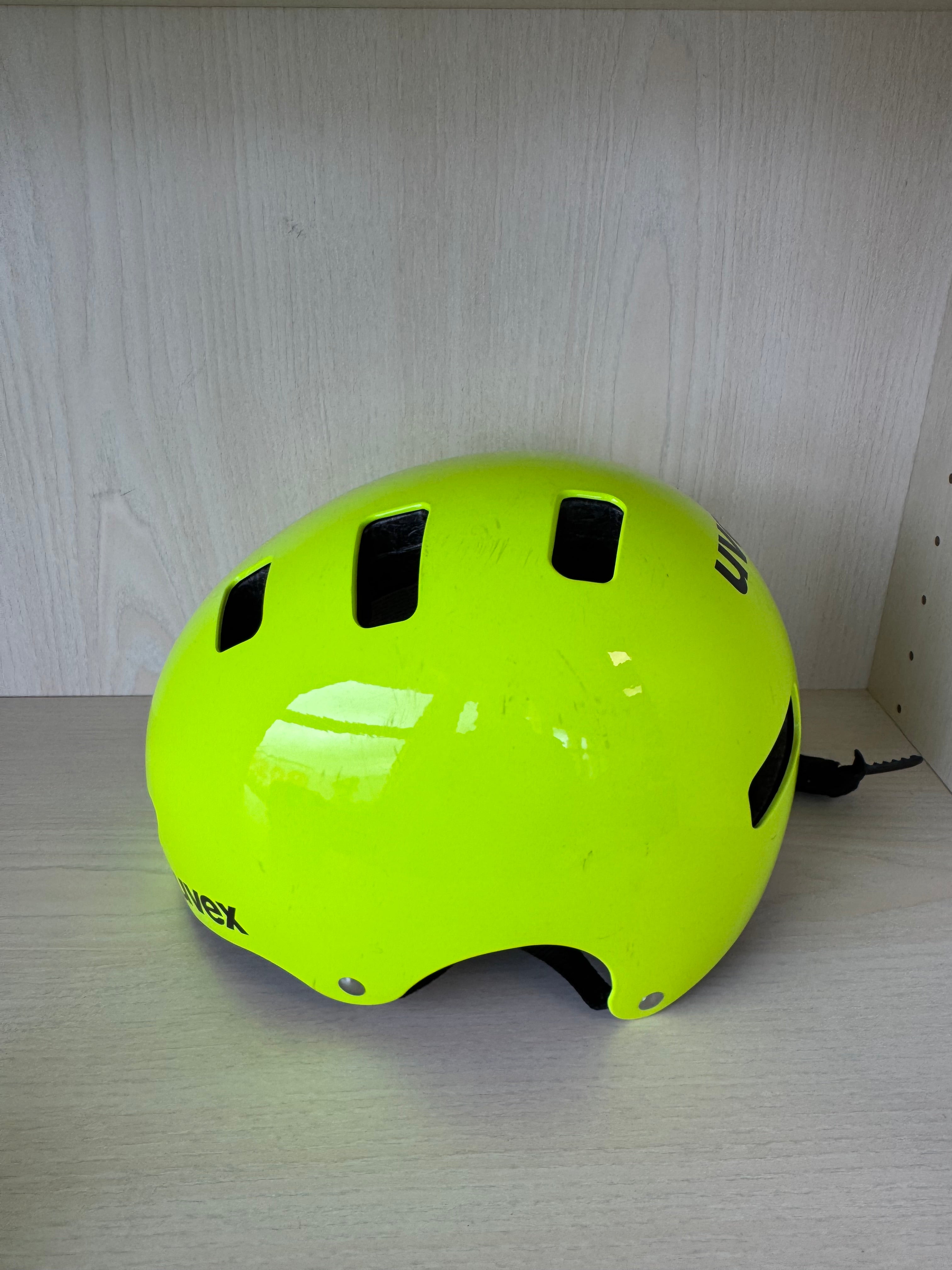 Uvex HLMT 5 Fahrrad & Skate Helm 56-58 cm Neon Lime, guter Zustand