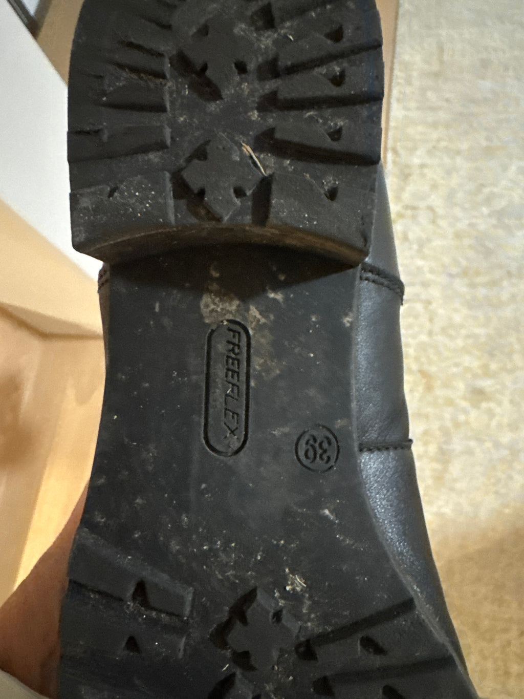 Vogel Black Leather Riding Boots – Size 39, FREEFLEX Sole, Good Condition