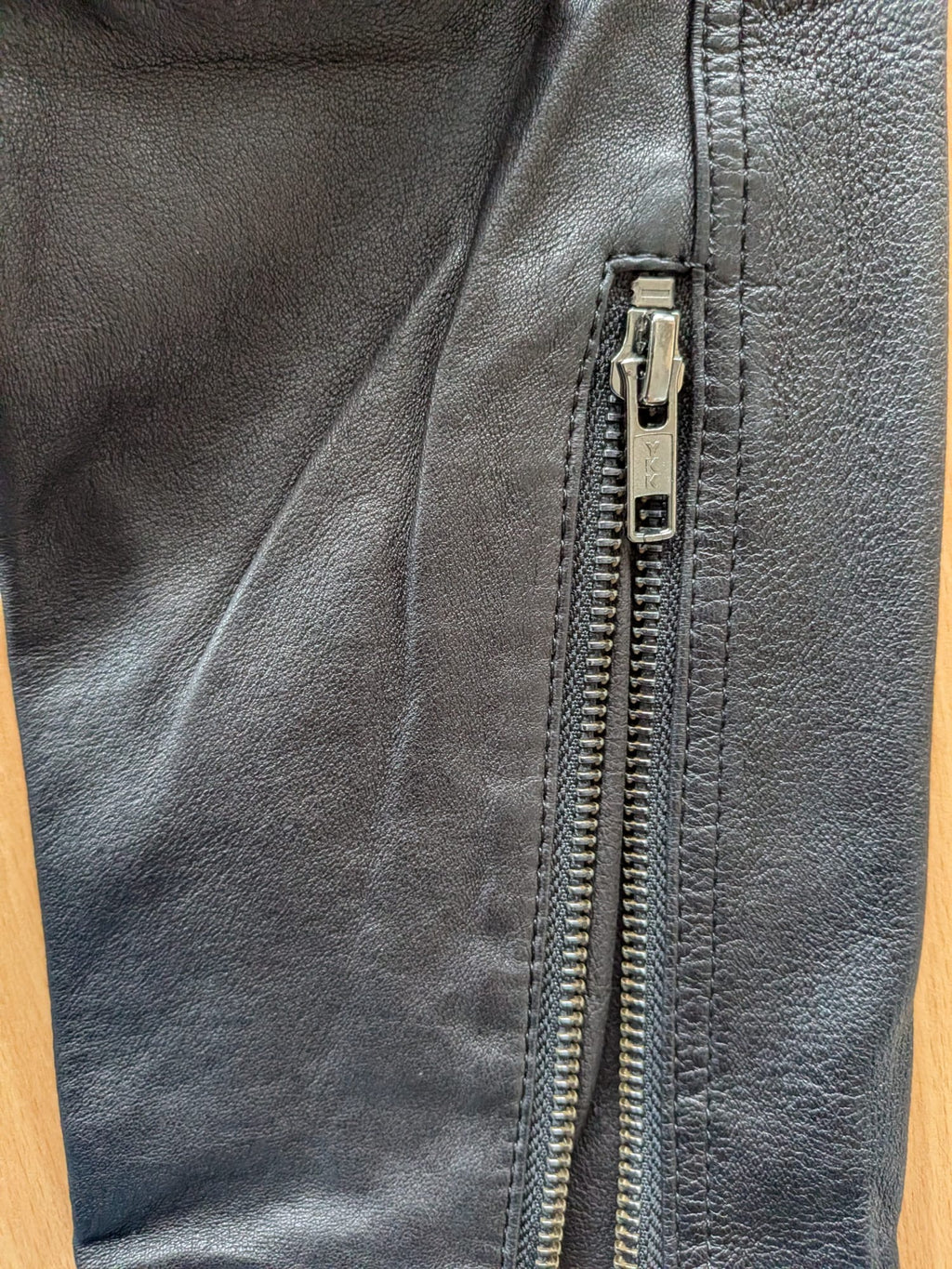CLOSED Lamb Leather Biker Pants Black Size 29 – Very Good Condition