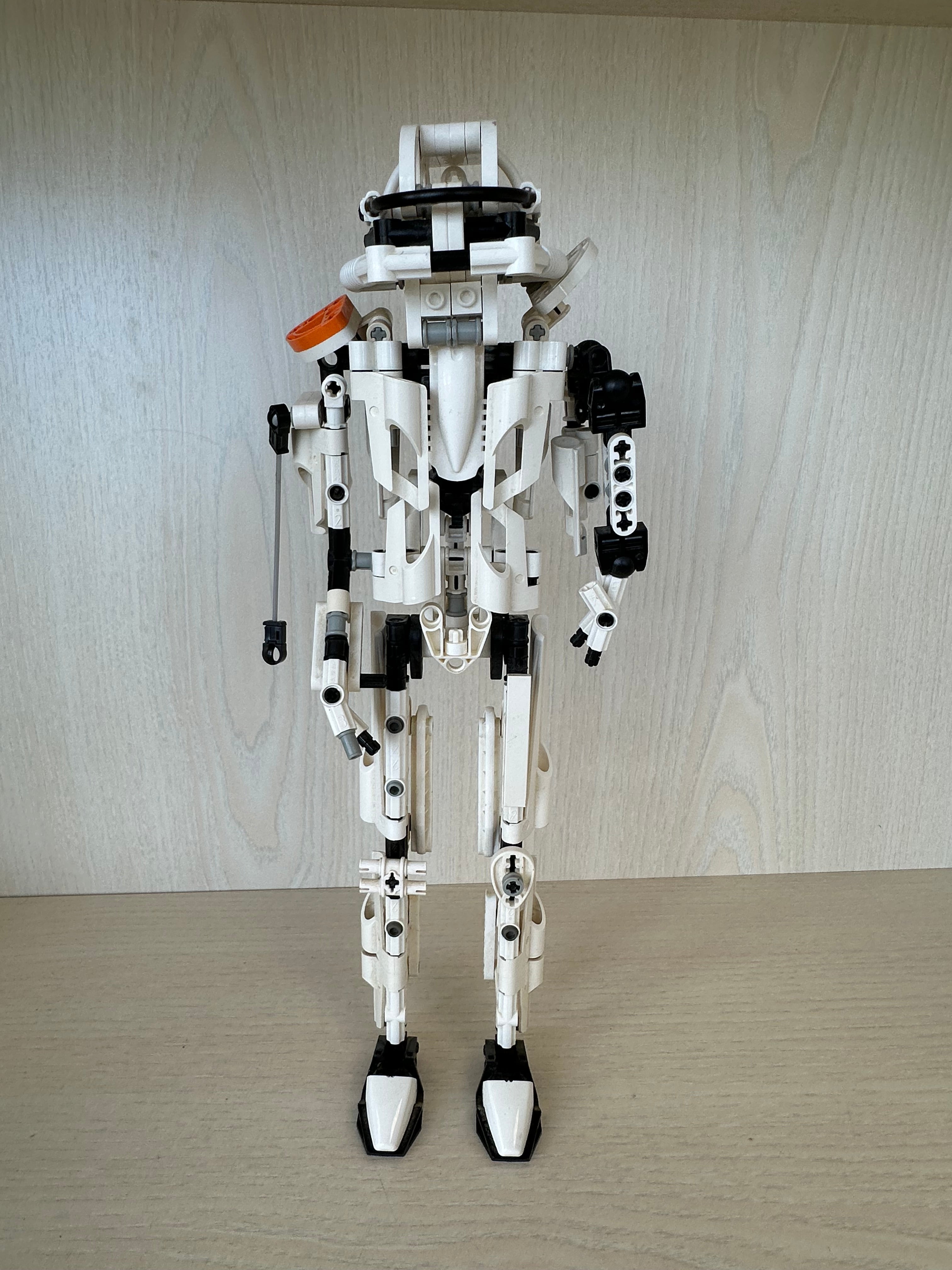 LEGO Technic Star Wars Stormtrooper 8008 Figur – 361 Teile, gut, weiß/schwarz