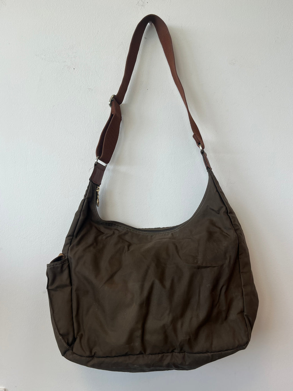Longchamp Le Pliage Hobo/Crossbody, Medium, Nylon, Khaki/Cognac, Used Condition