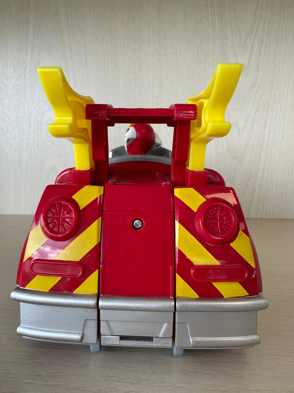 PAW Patrol Mighty Pups Marshall Deluxe Powered-Up Fire Truck, Very Good, Medium