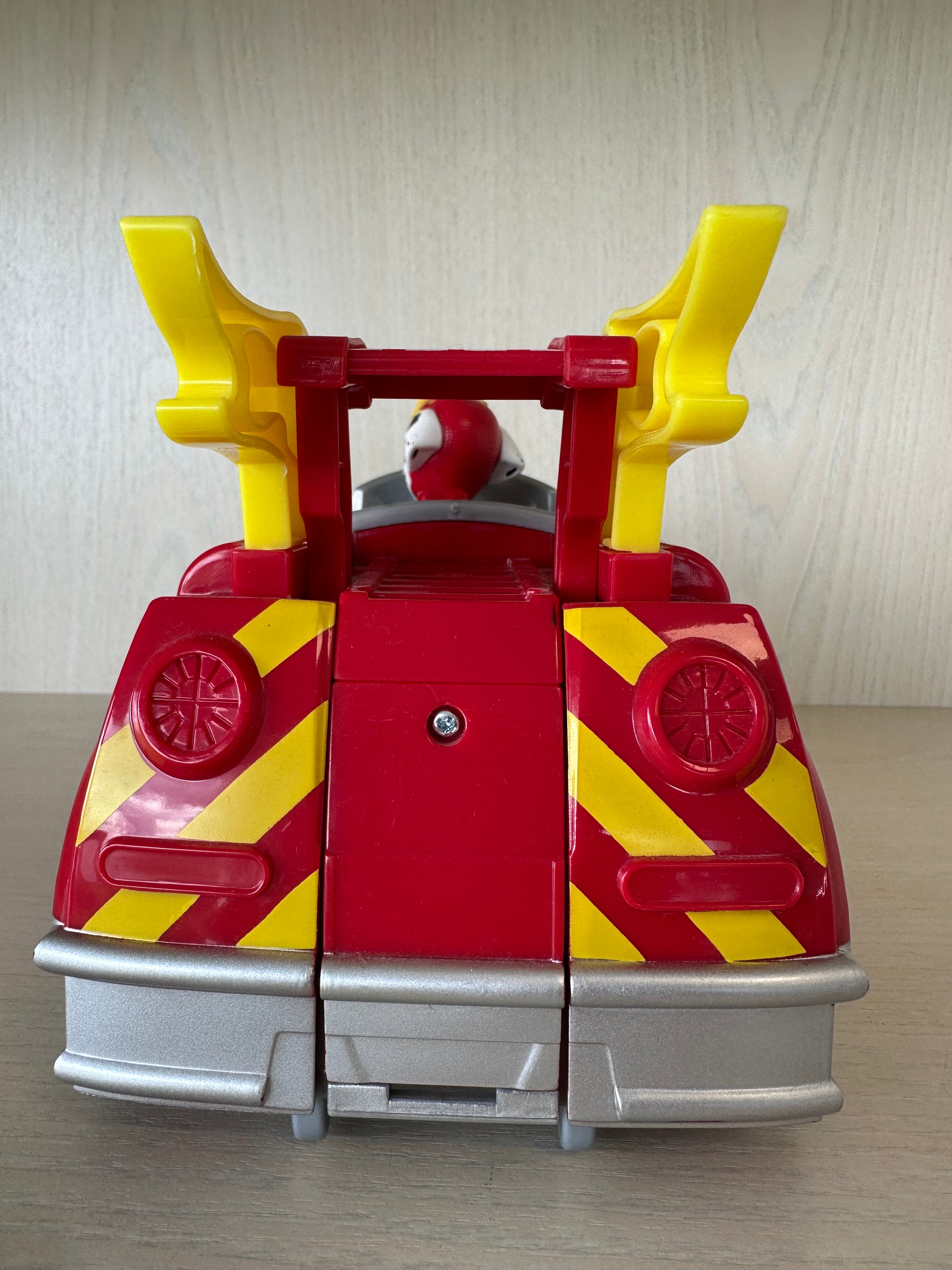 PAW Patrol Mighty Pups Marshall Deluxe Powered-Up Fire Truck, Very Good, Medium