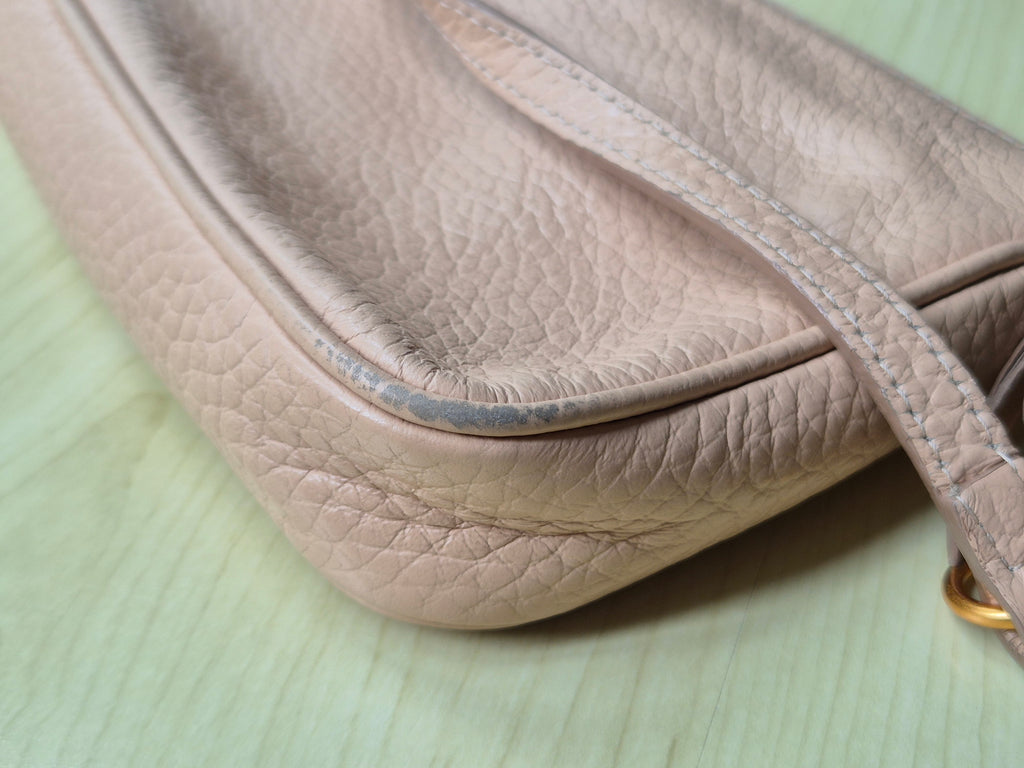 Gianni Chiarini Leder Crossbody Bag Medium Beige 23x16x4cm Gebraucht