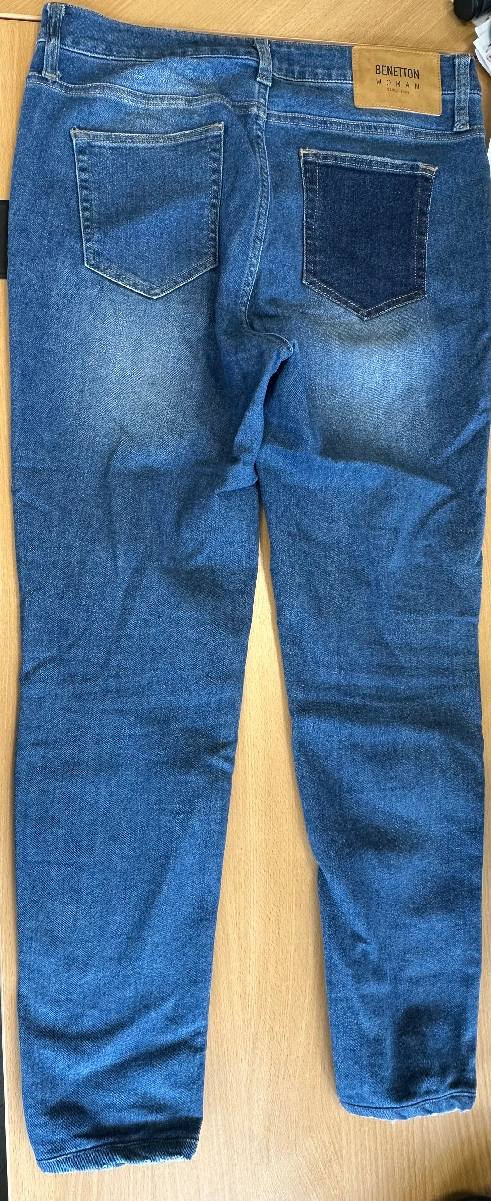 Benetton Women’s Distressed Jeans Blue W32 Very Good Condition