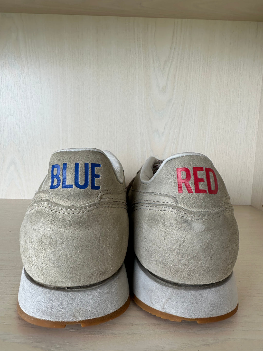 Reebok Classic Leather x Kendrick Lamar Neutral, Gr. 41, Gut, Grau/Blau/Rot