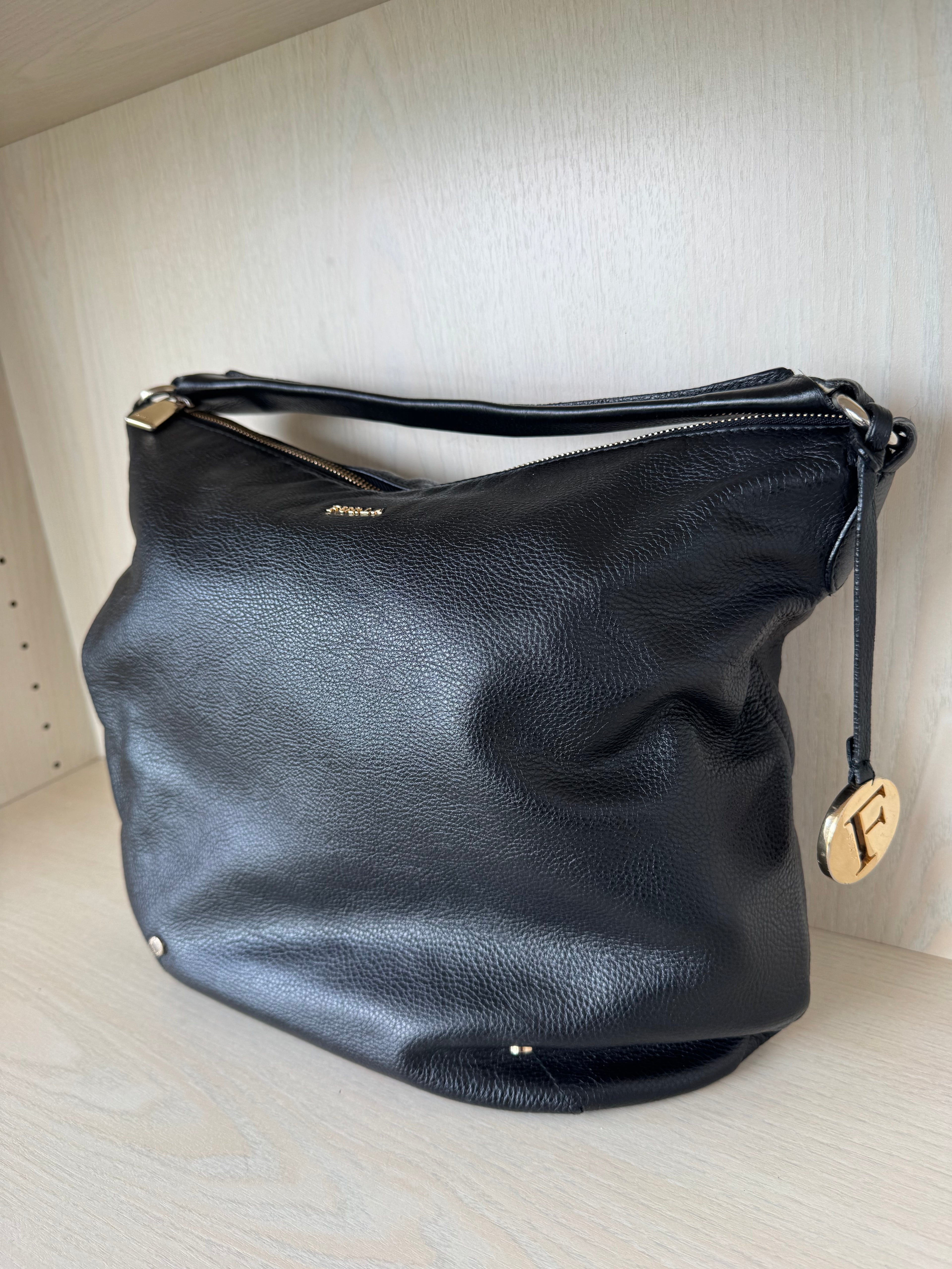 Furla Raffaella Leder Hobo Bag – Schwarz, Medium, sehr guter Zustand
