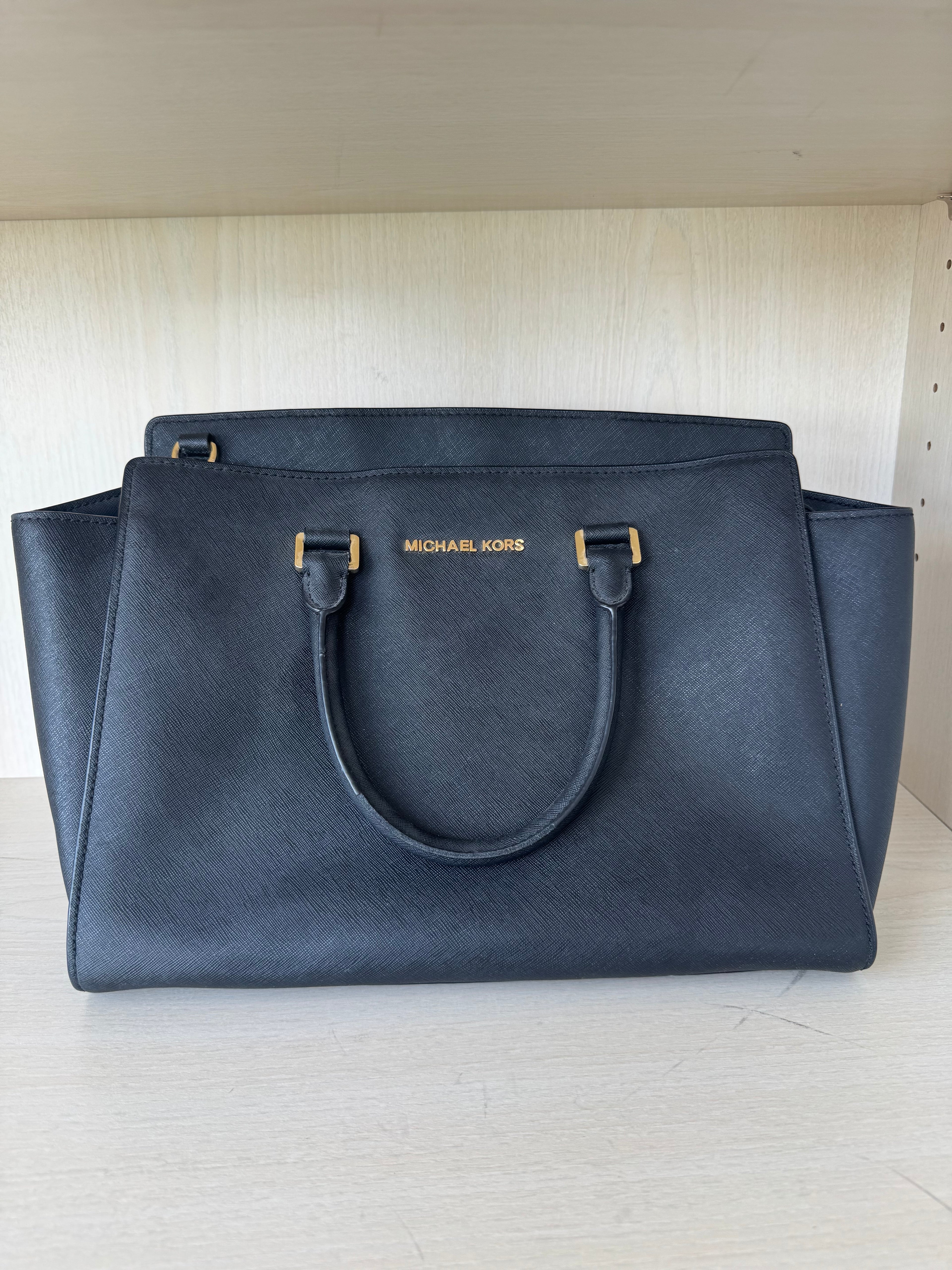 Michael Kors Selma Medium Satchel – Saffiano Leder, Schwarz, Gebraucht